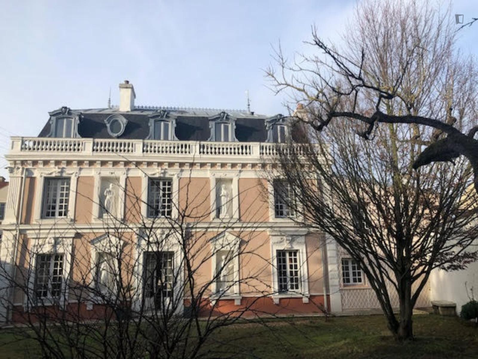 Property photo thumbnail