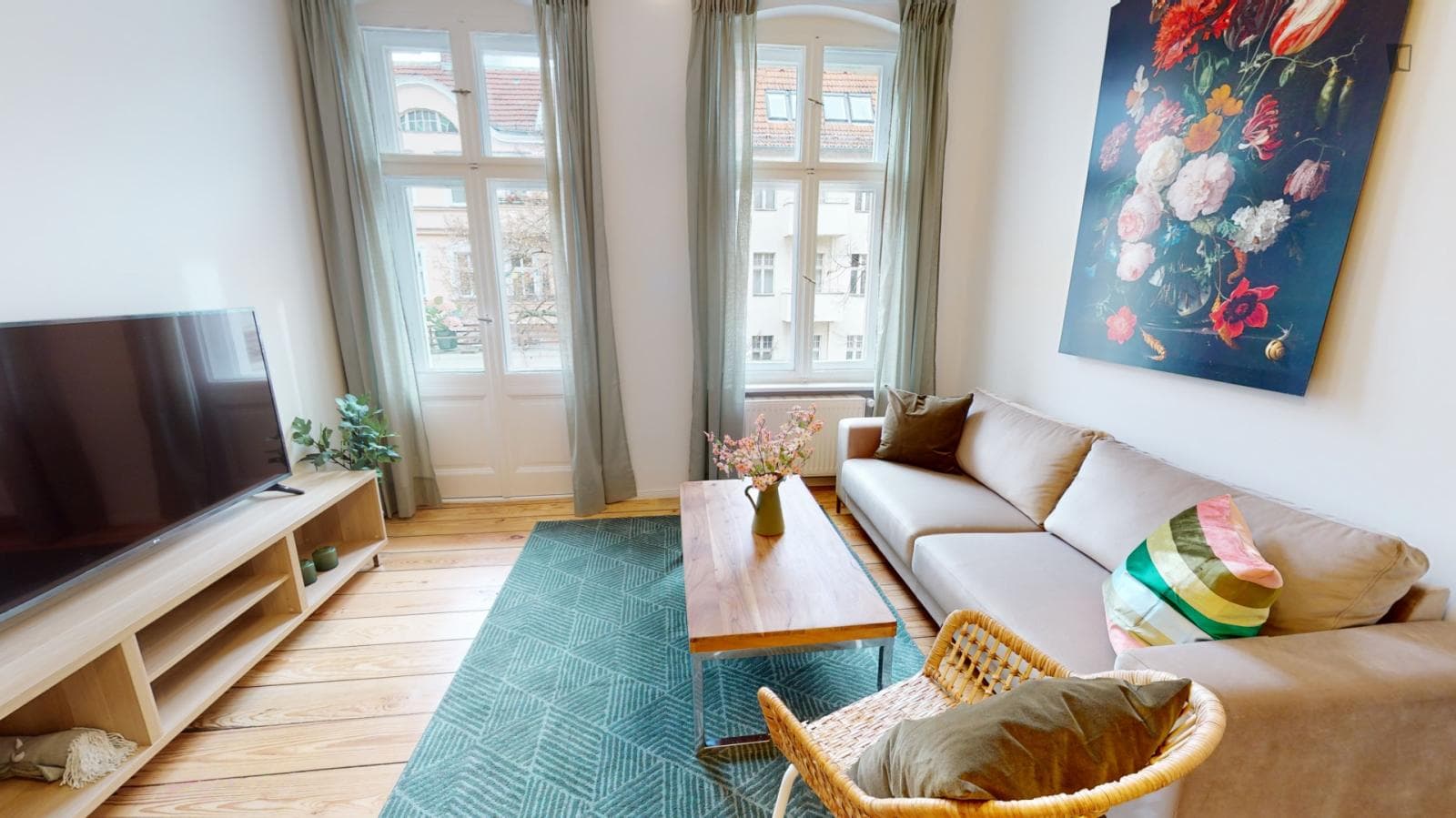 Inviting 2-bedroom apartment close to Boddinstraße metro station photo 1