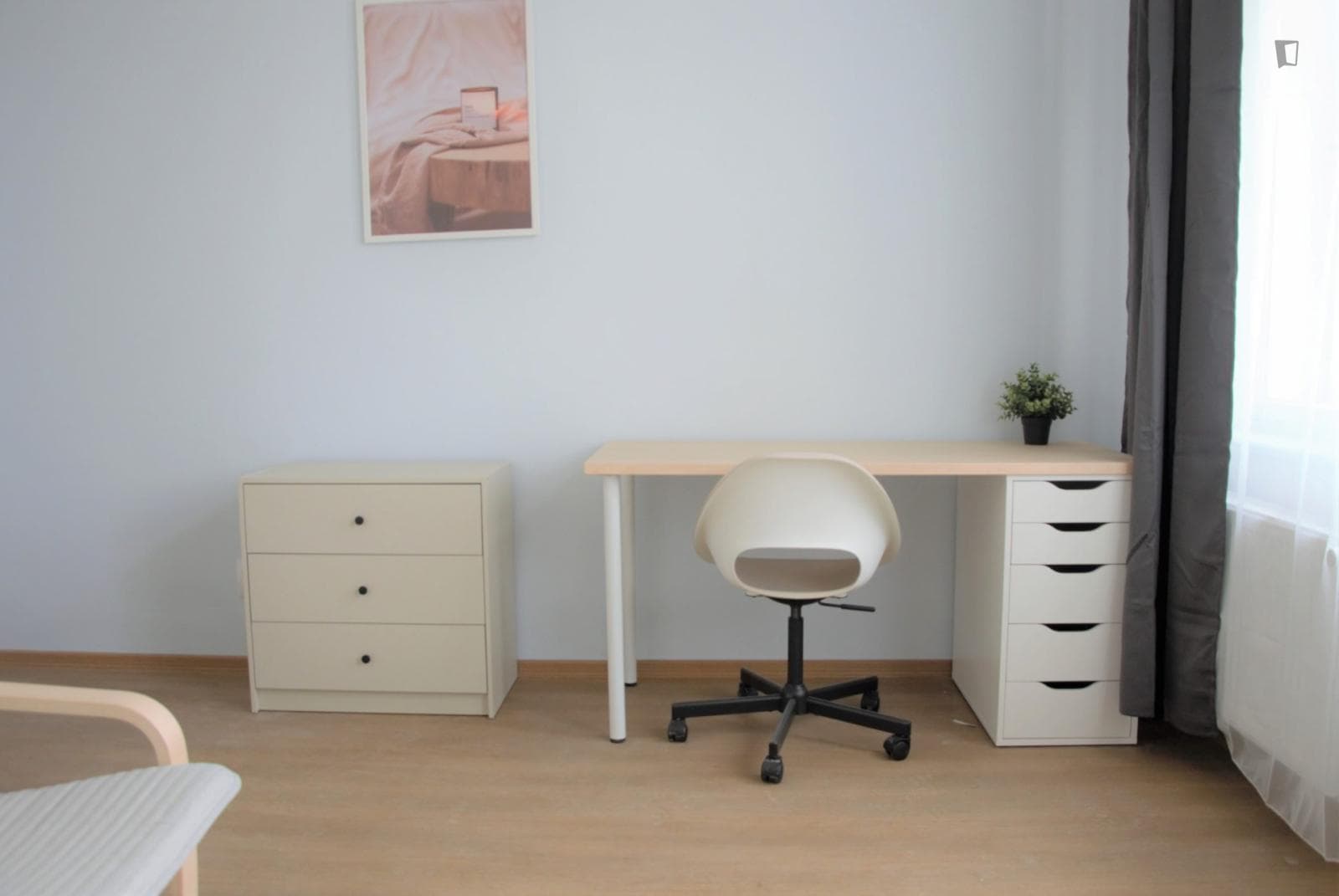 Property photo thumbnail