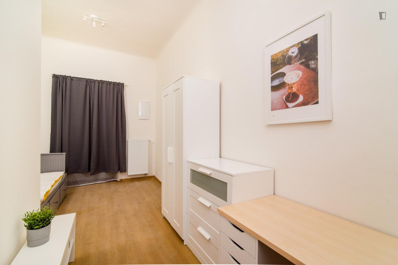 Property photo thumbnail