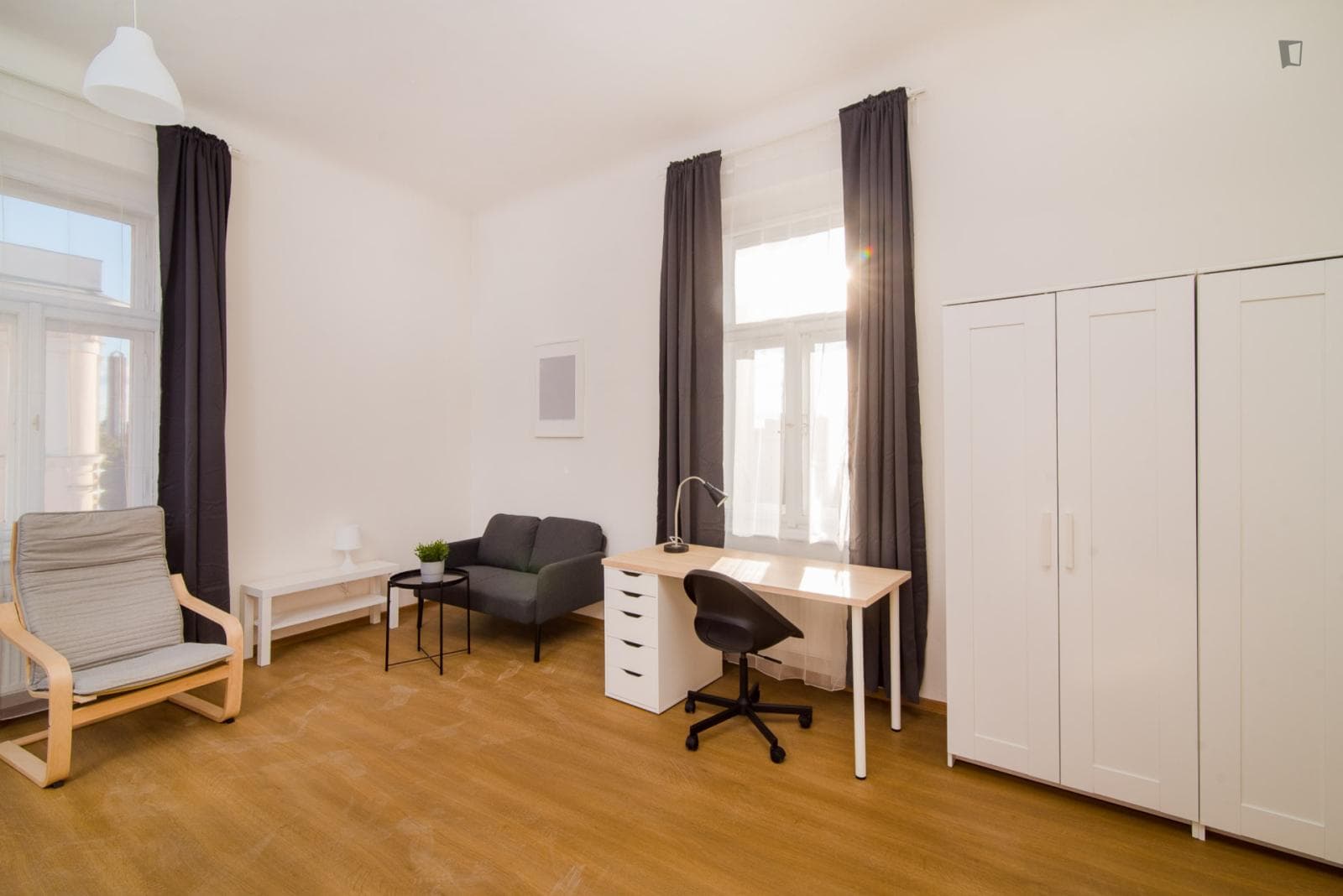 Property photo thumbnail