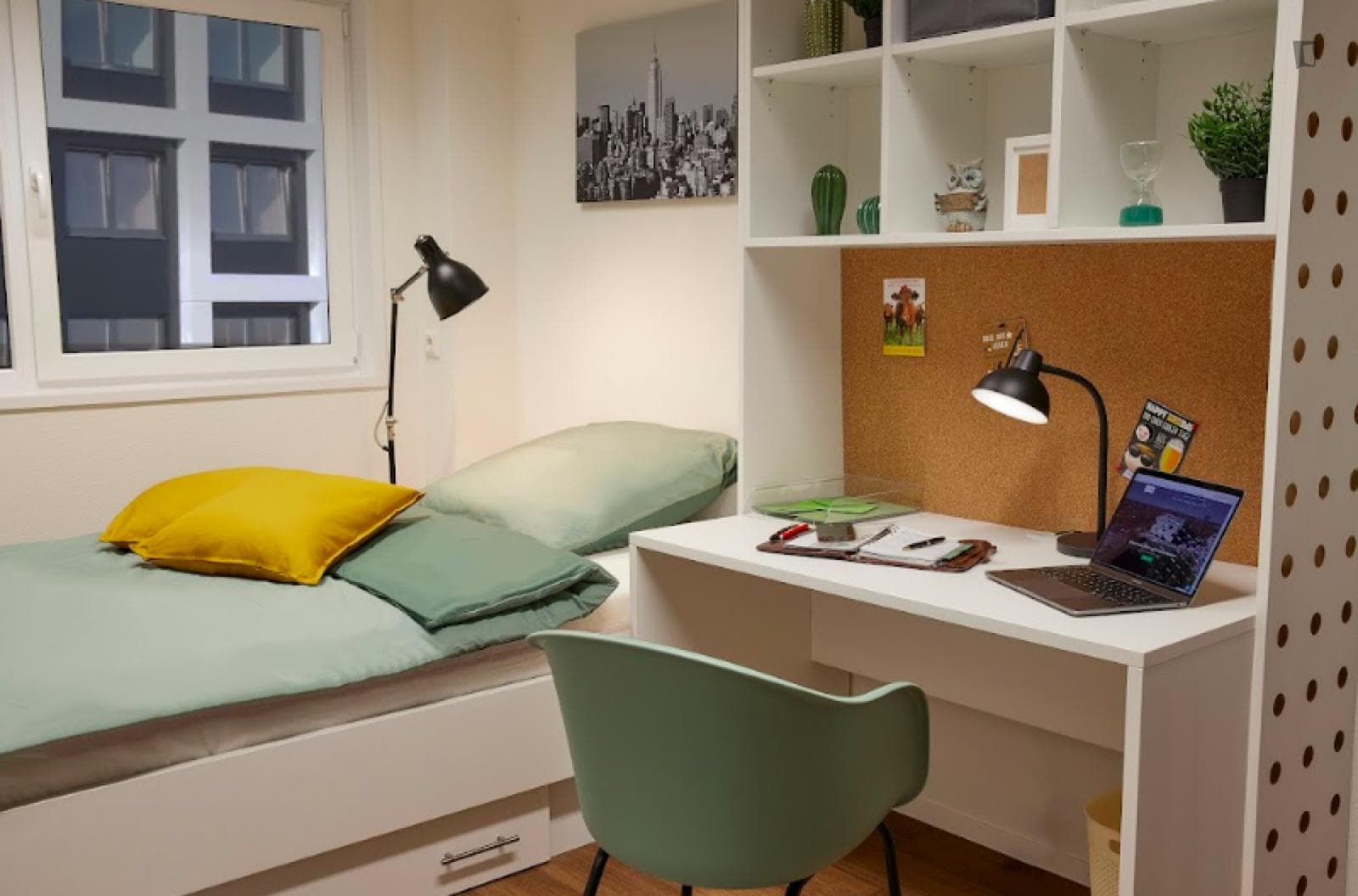 Great studio close to Bochum Wasserstr. metro station photo 1