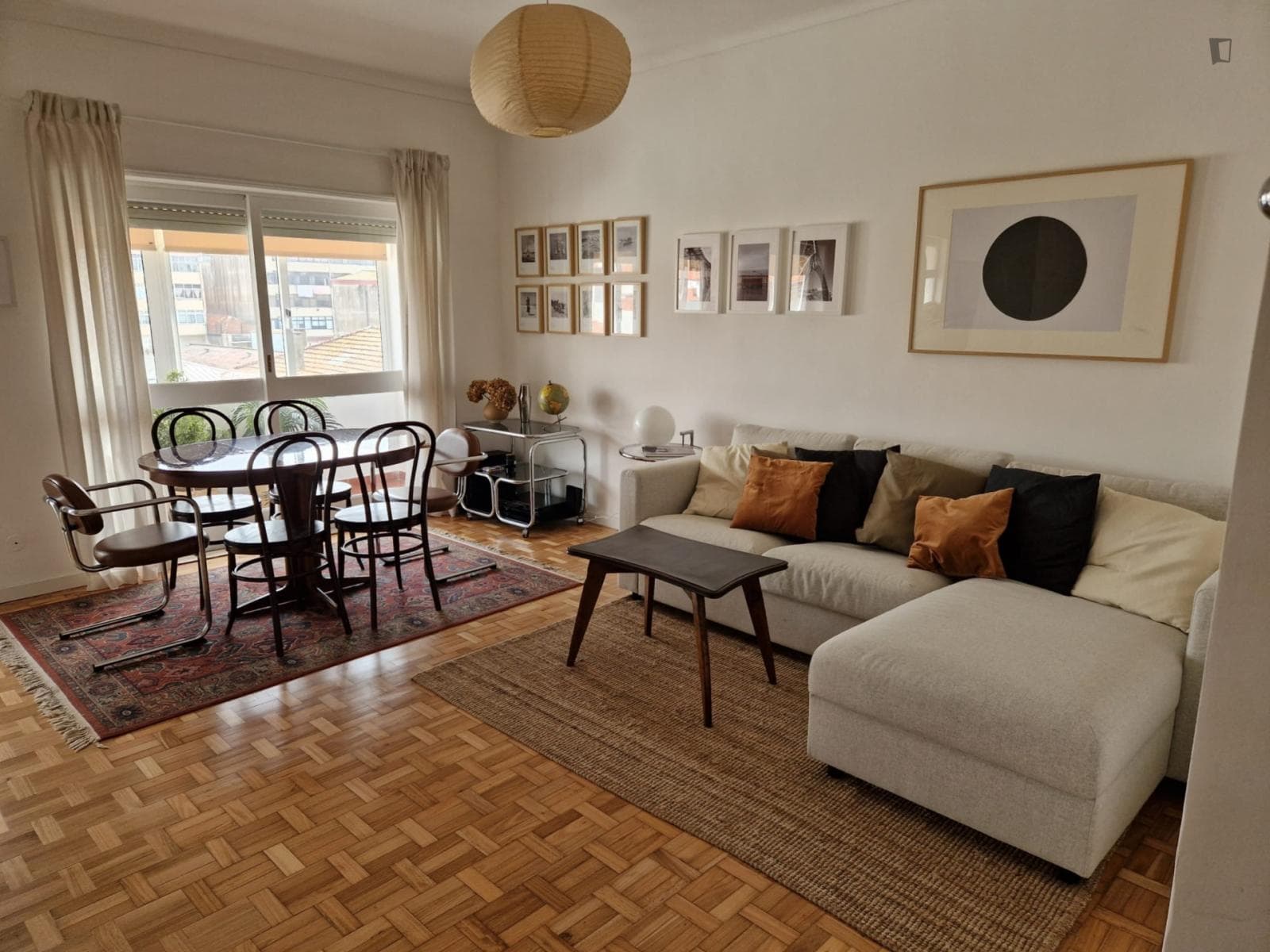 Amazing 2-bedroom flat close to Brito Capelo metro station photo 1