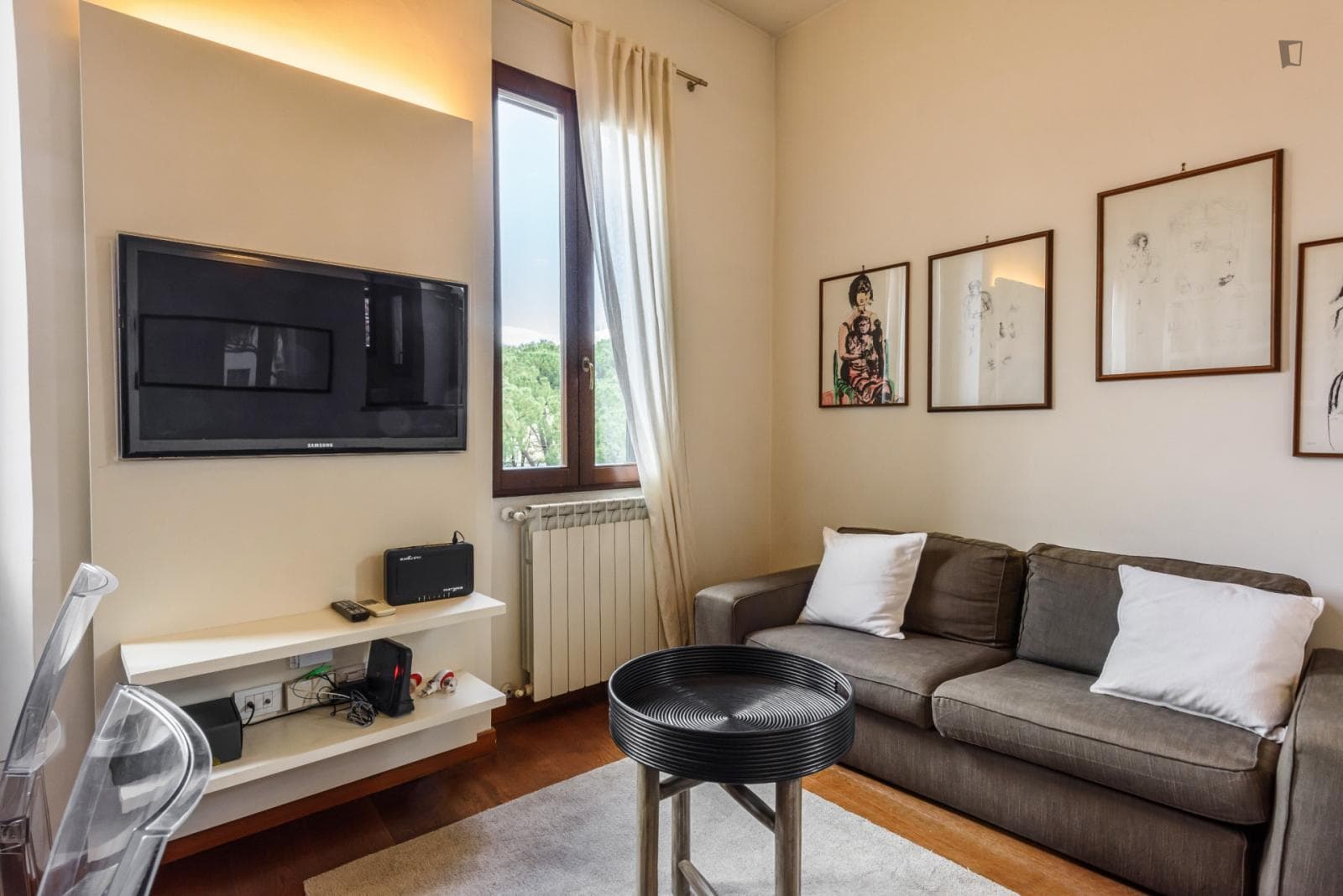 Property photo thumbnail