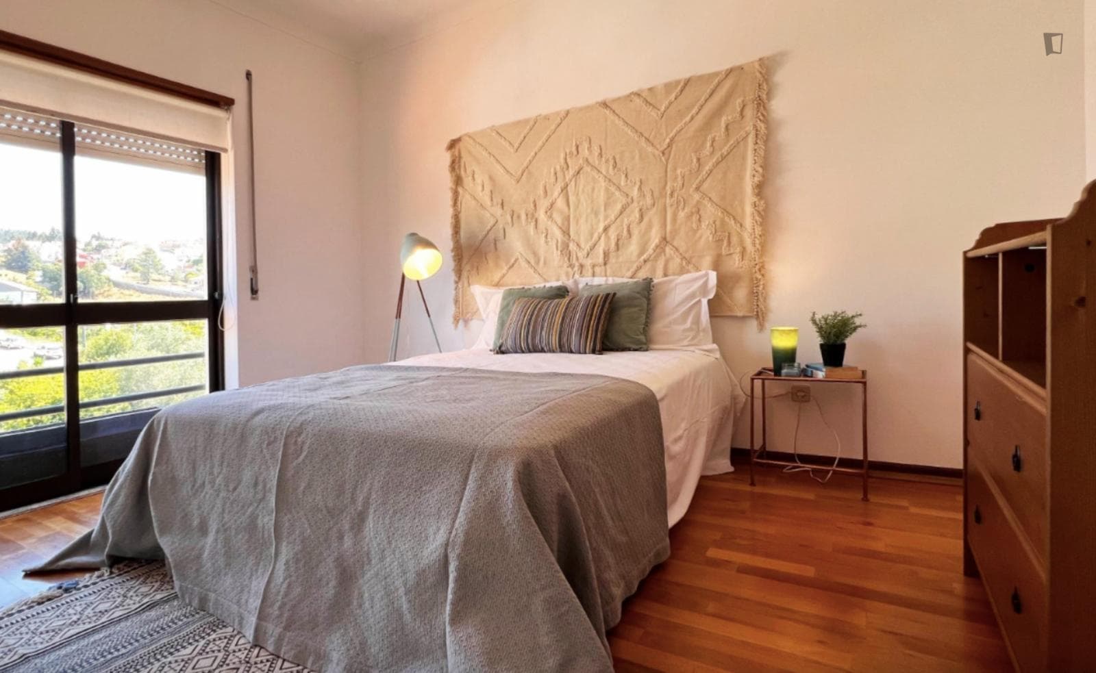 Very nice single bedroom near Escola Superior de Educação photo 1