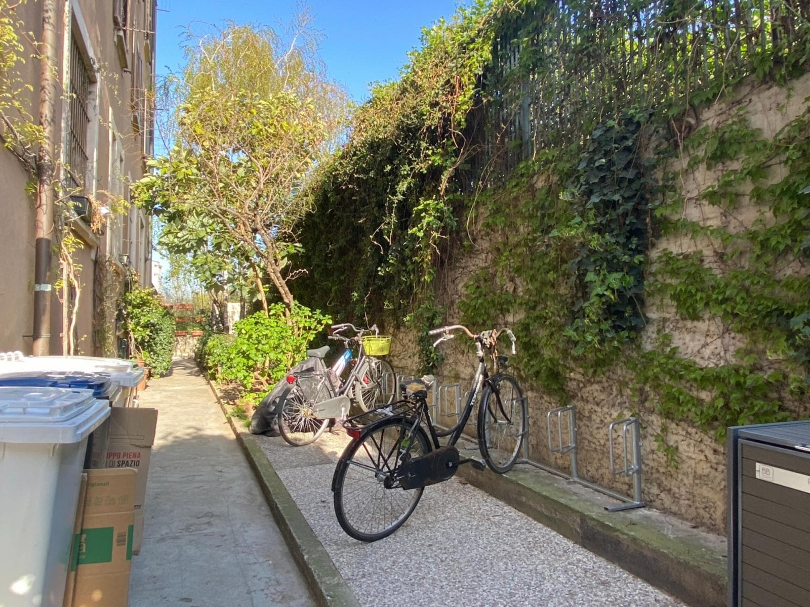 Property photo thumbnail