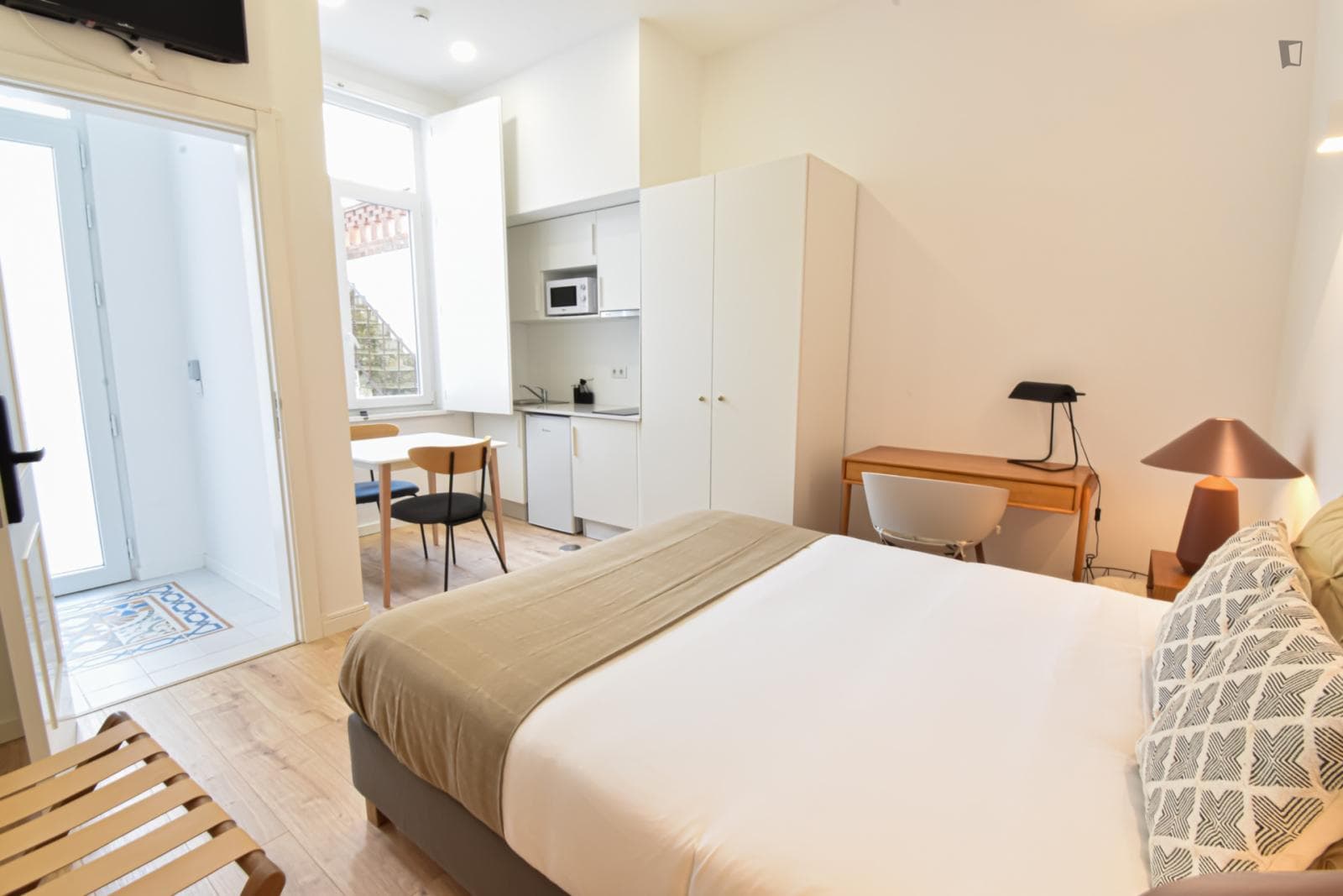 Bright studio near Universidade de Coimbra - LAA Studio 14 photo 1