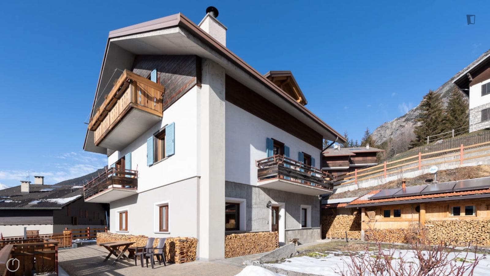 Property photo thumbnail