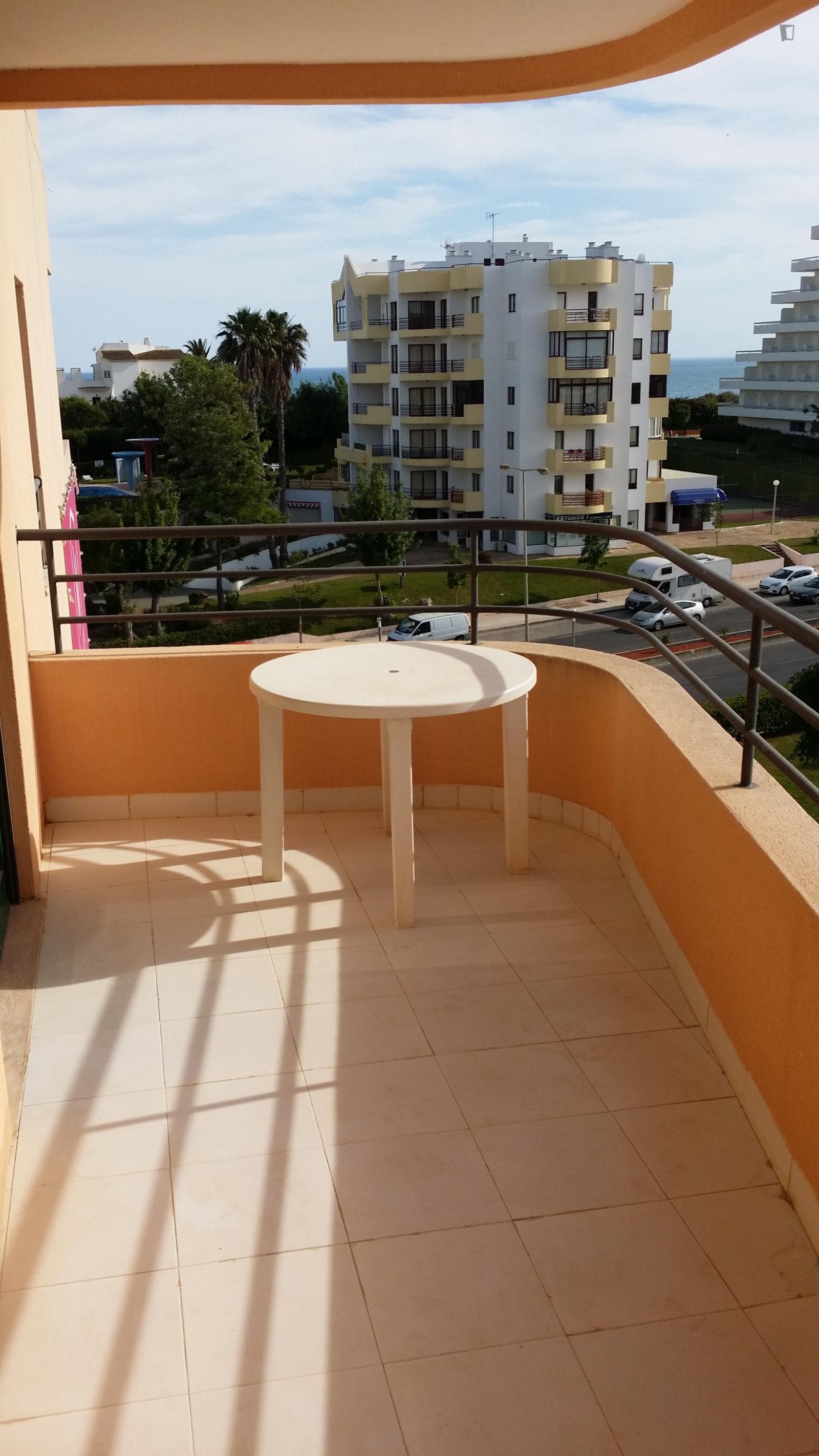 3-bedroom apartment, with outdoor area photo 1