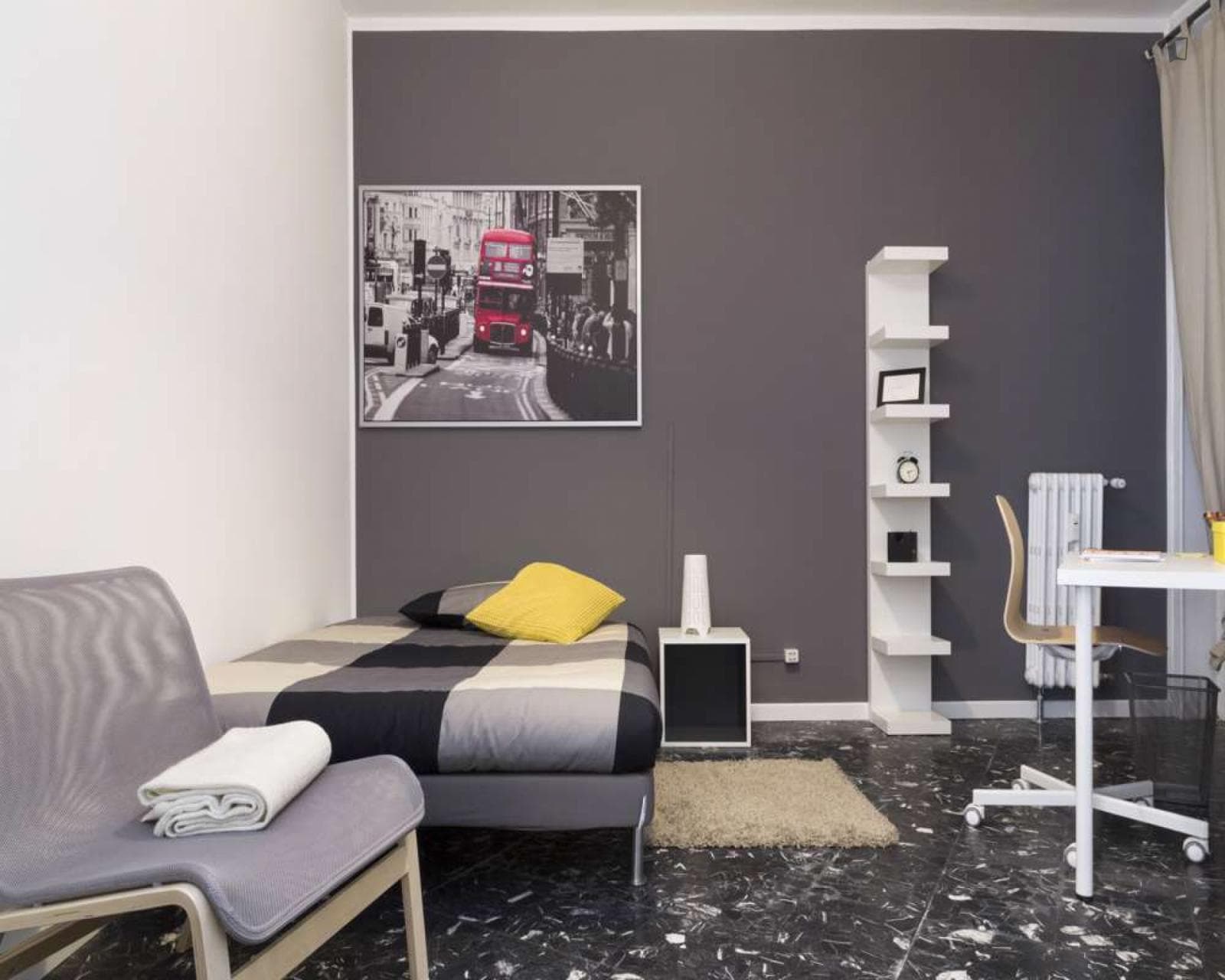 Appealing  double bedroom close to Gelsomini metro station photo 1