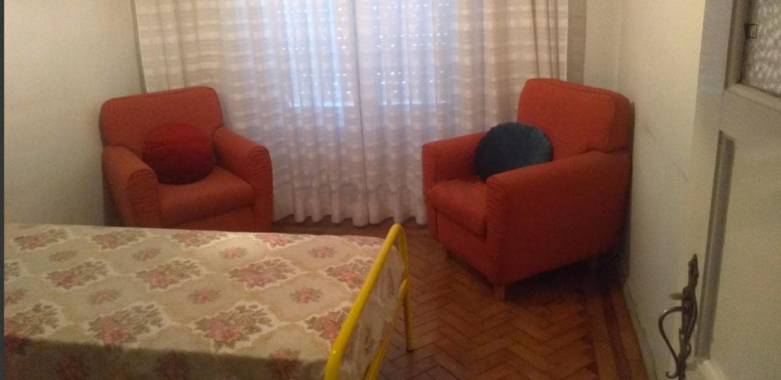 Nice single bedroom close to Marquês de Pombal photo 1