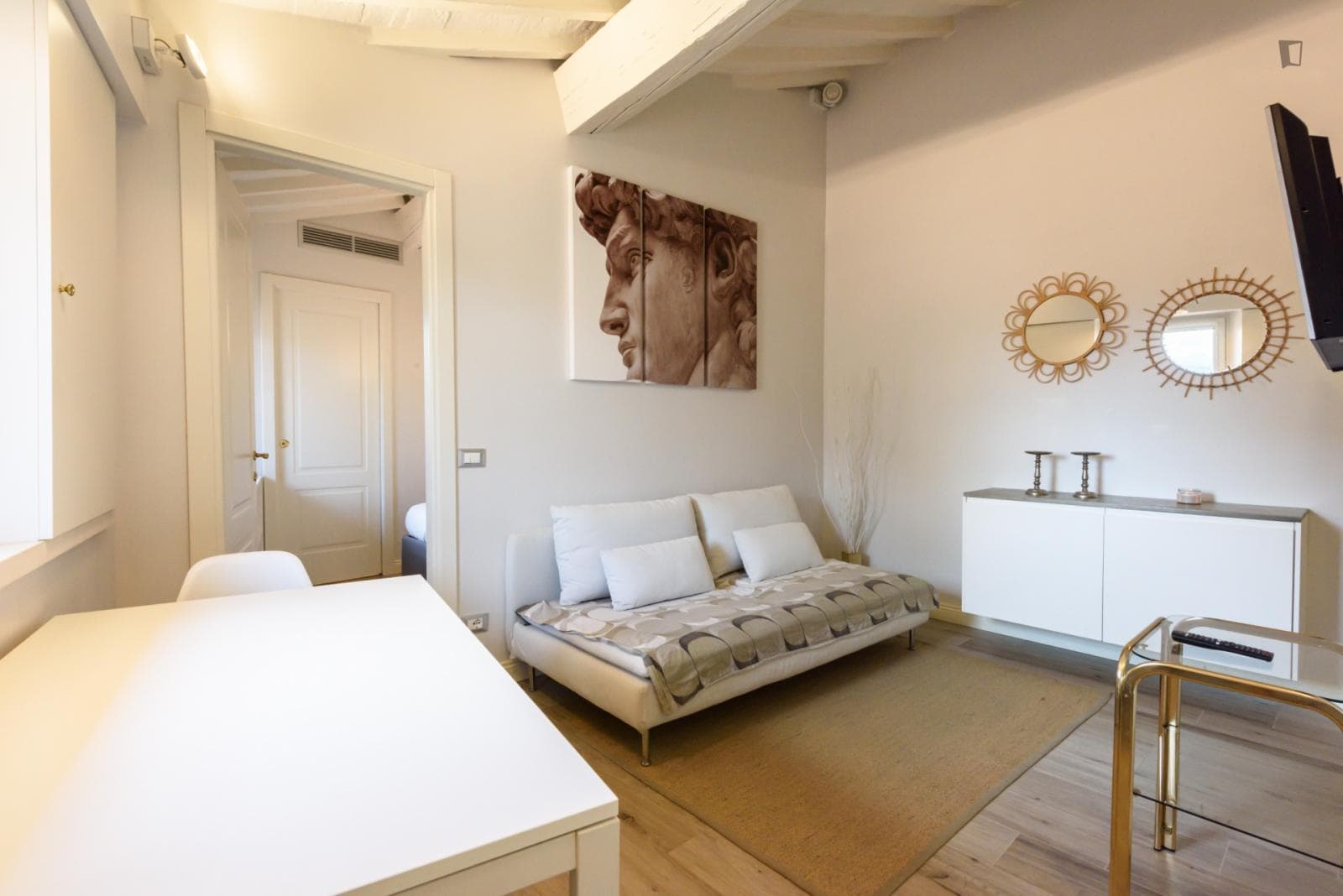 Appealing 1-bedroom apartment not far from the Cattedrale di Santa Maria del Fiore photo 1