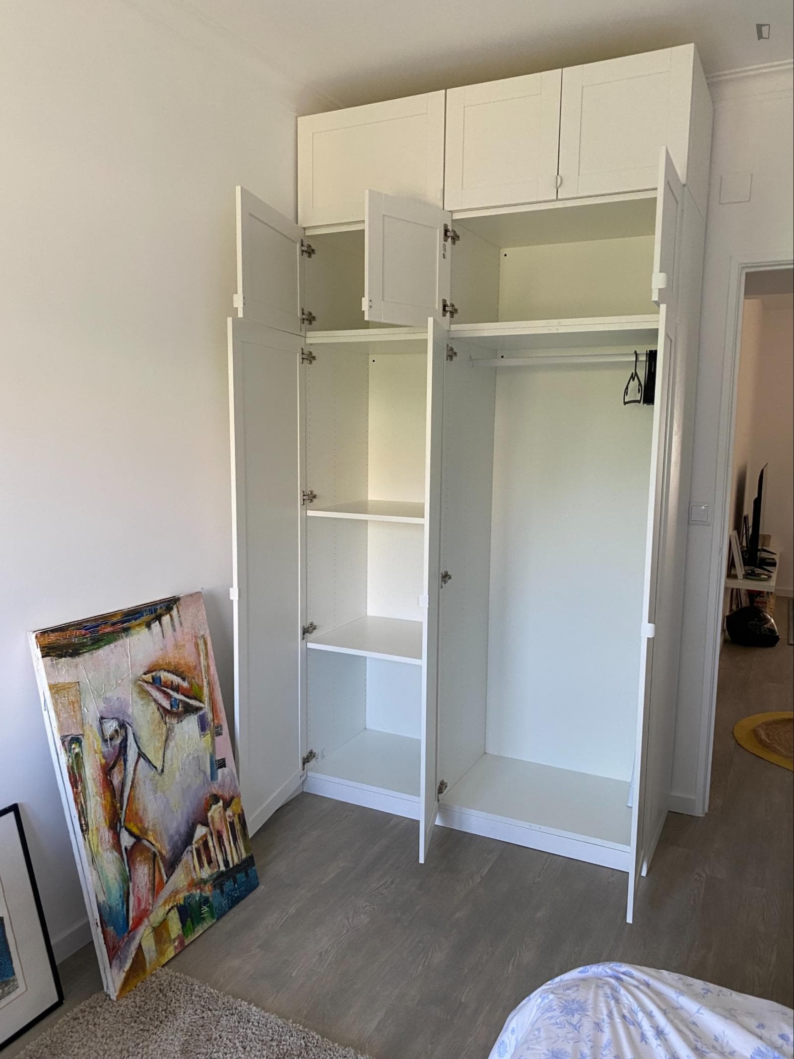 Property photo thumbnail