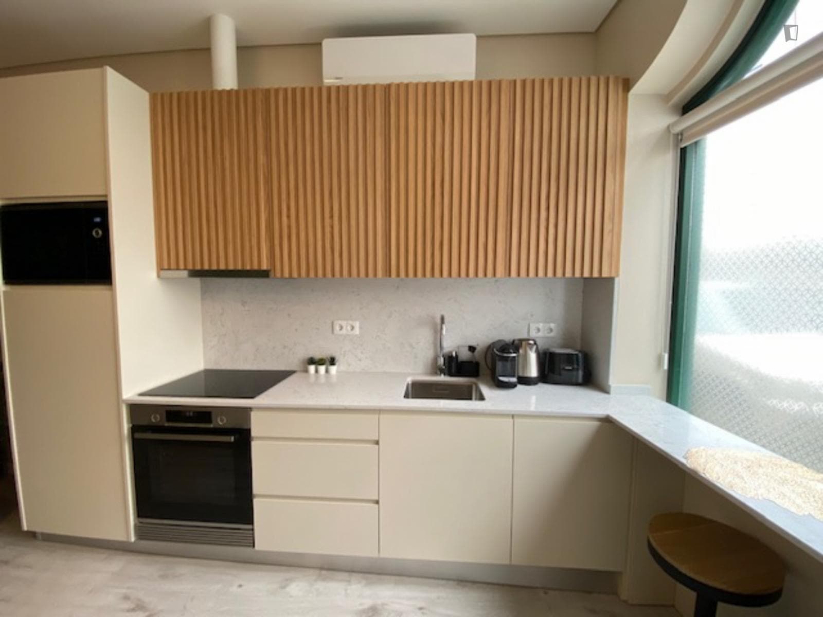 Great 1-bedroom downtown apartment close to Sé do Porto photo 1