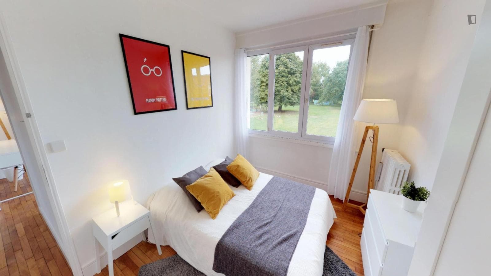 Property photo thumbnail