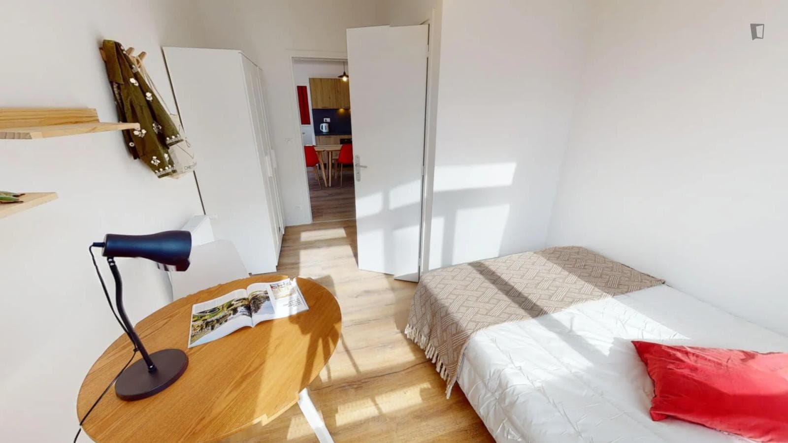Property photo thumbnail
