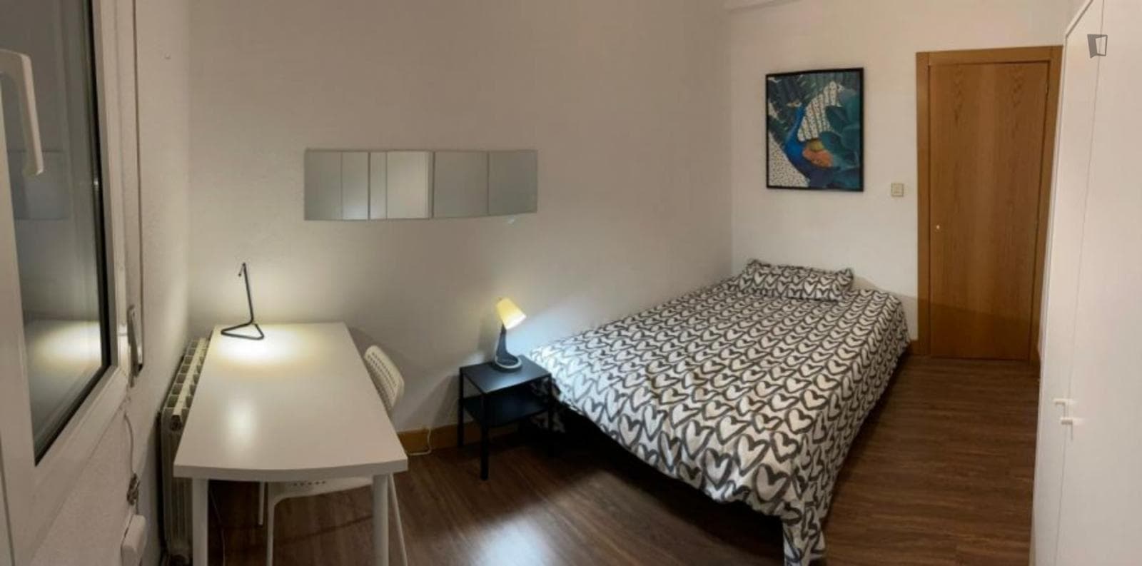 Comfy double bedroom in Bilbao close to ESIDE photo 1