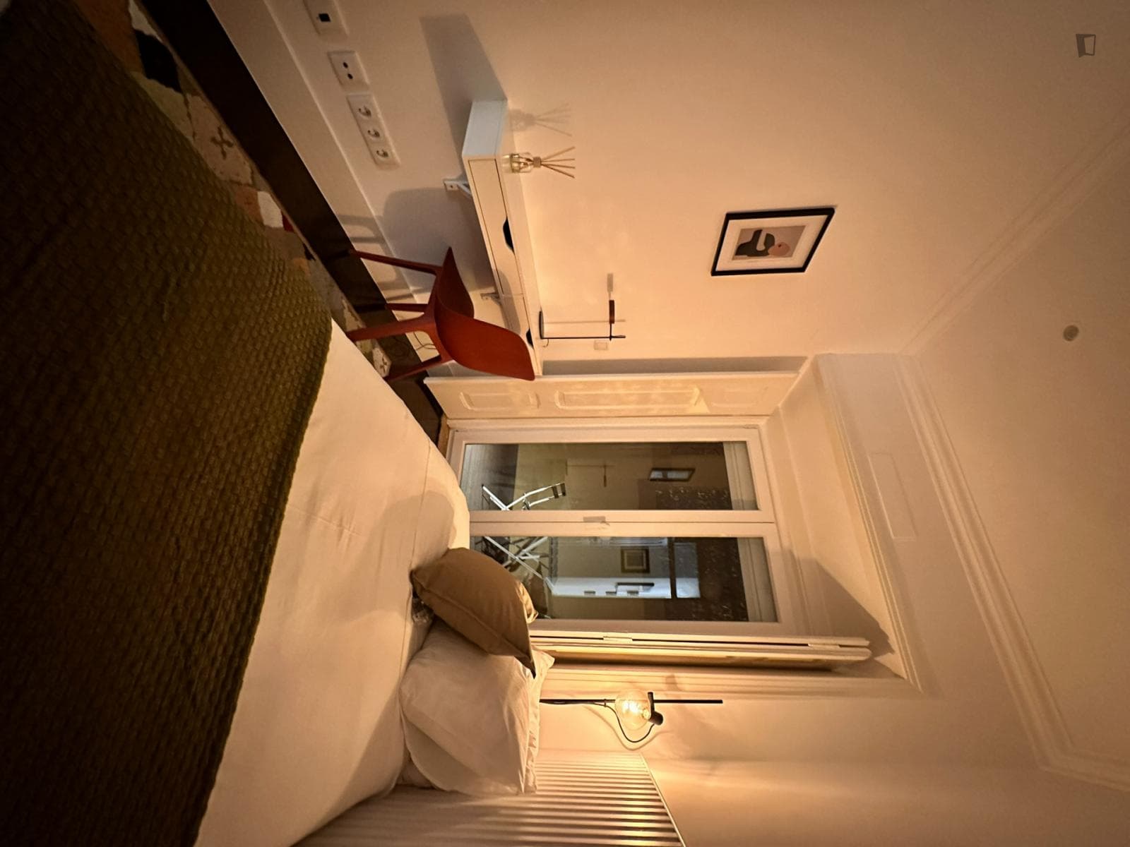 Beautiful single bedroom next to Lx Factory photo 1