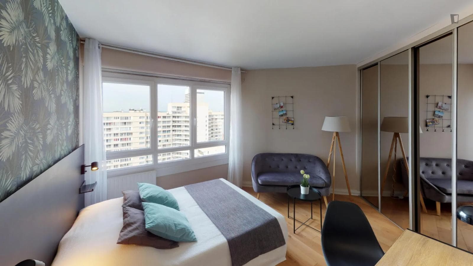 Property photo thumbnail