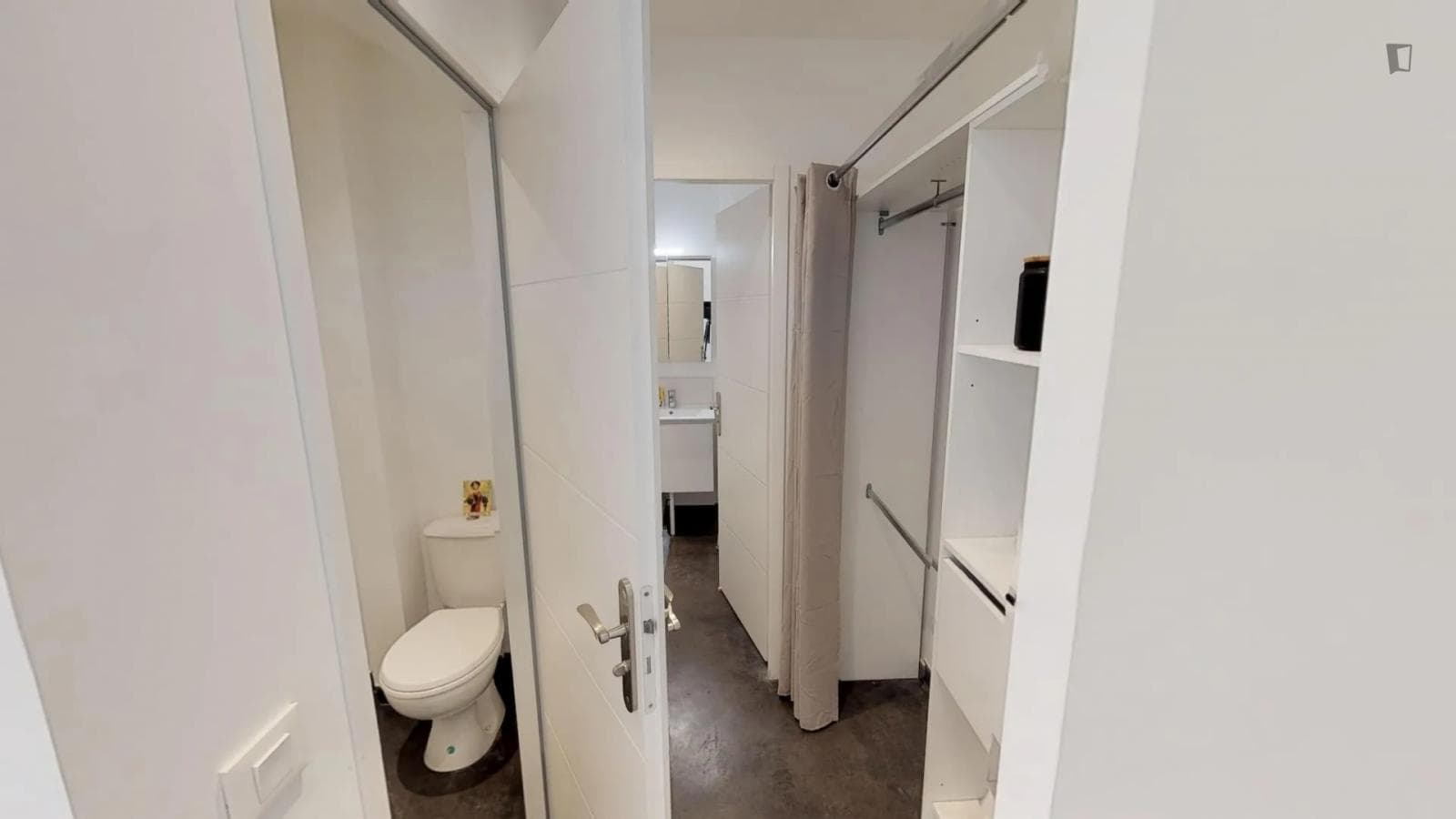 Property photo thumbnail