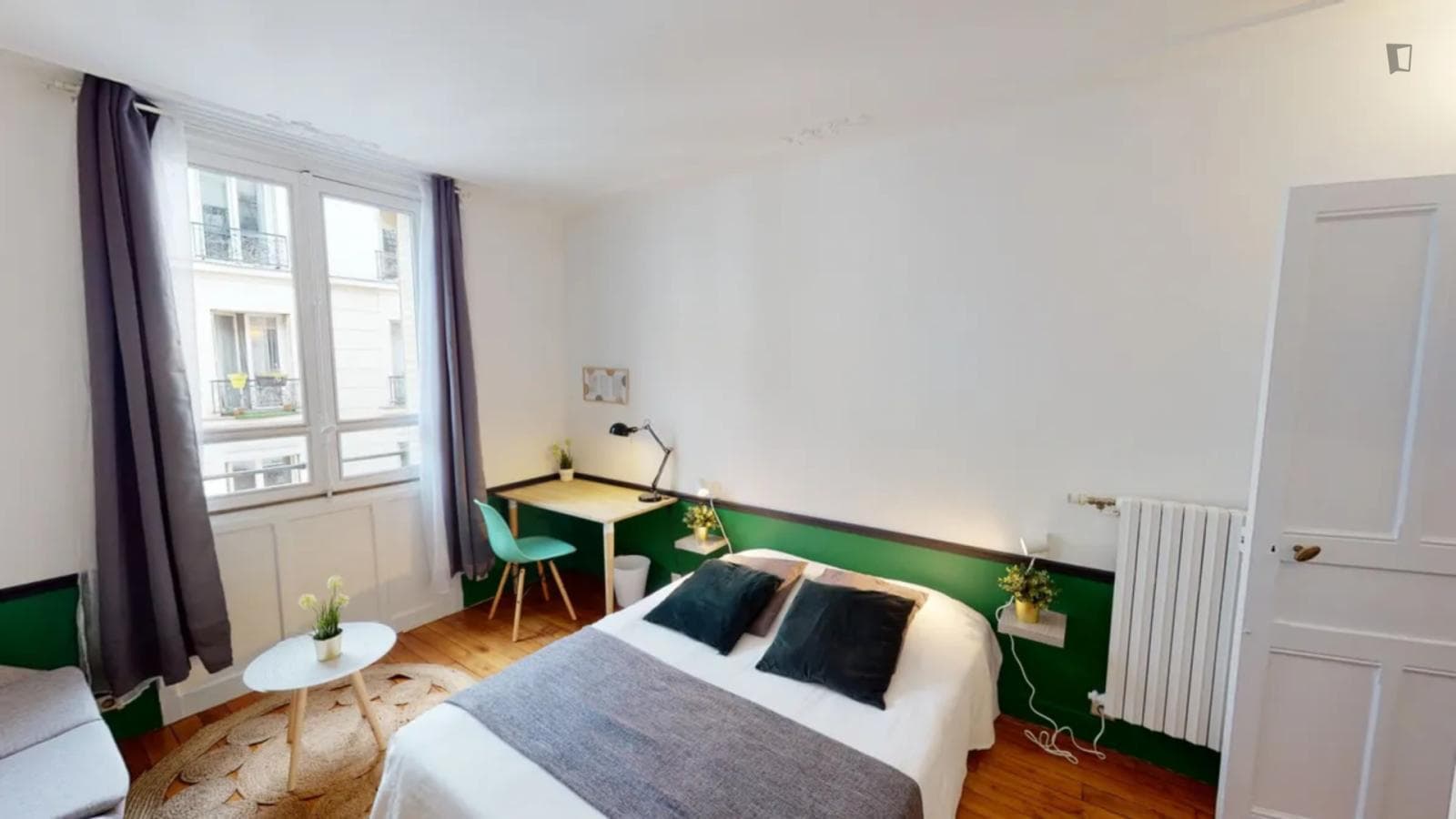 Property photo thumbnail