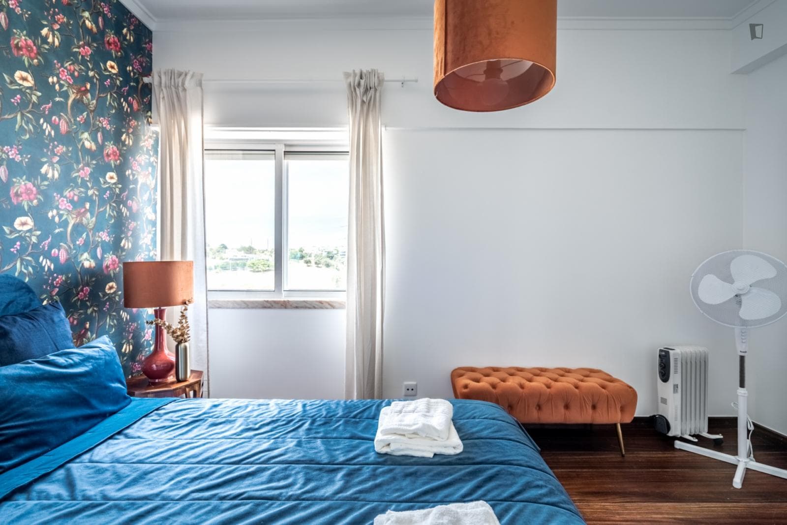 Amazing 3-bedroom apartment close to Ameixoeira metro station photo 1