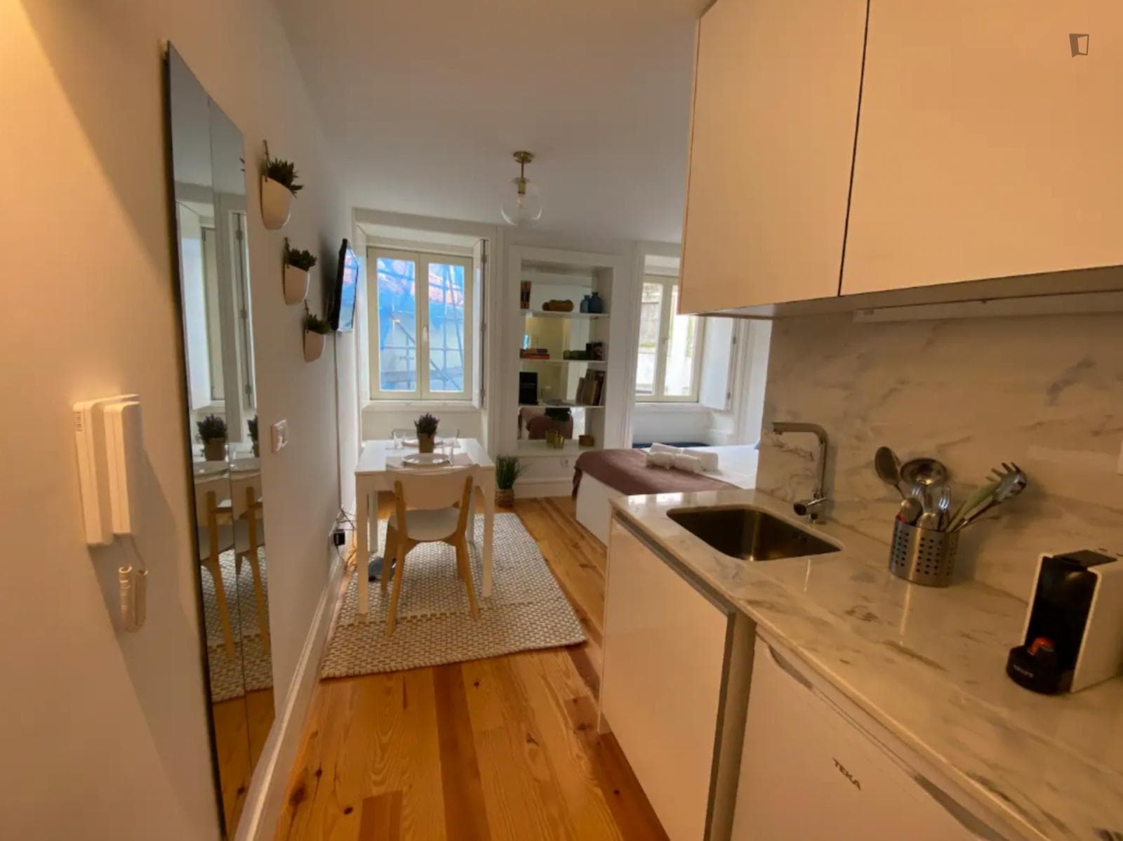 Property photo thumbnail