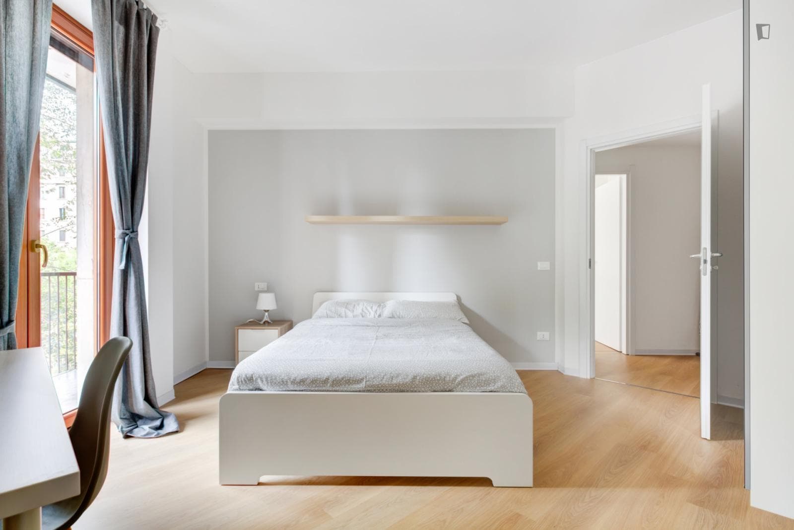 Property photo thumbnail