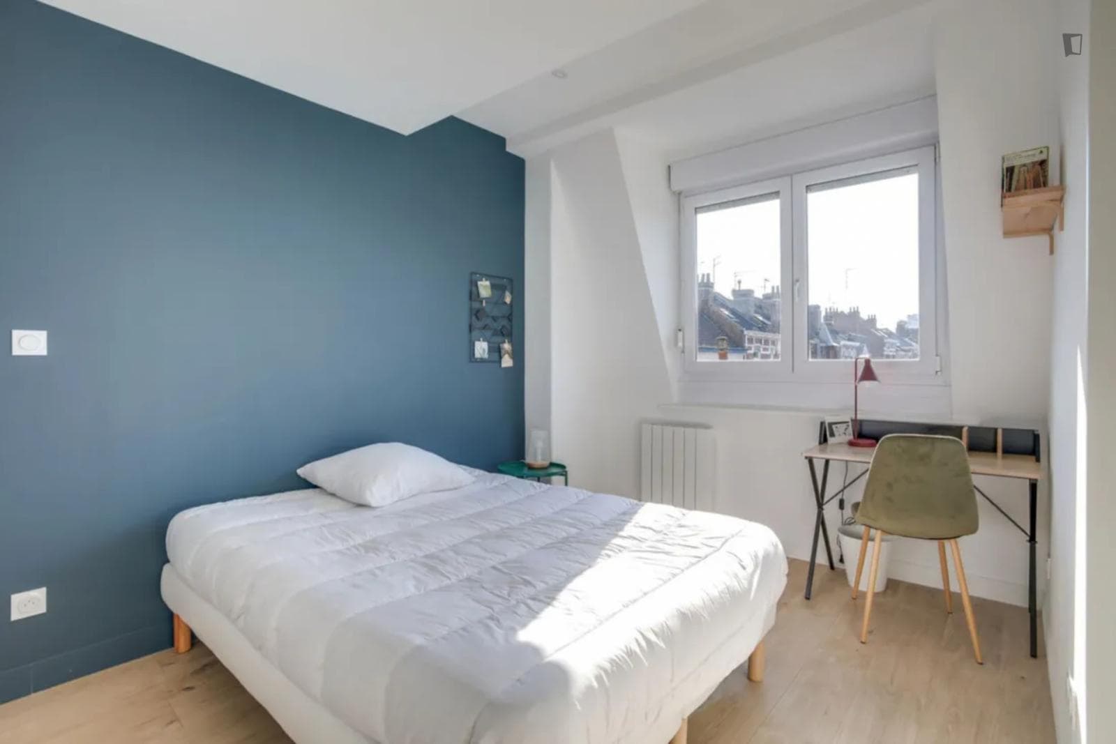 Property photo thumbnail
