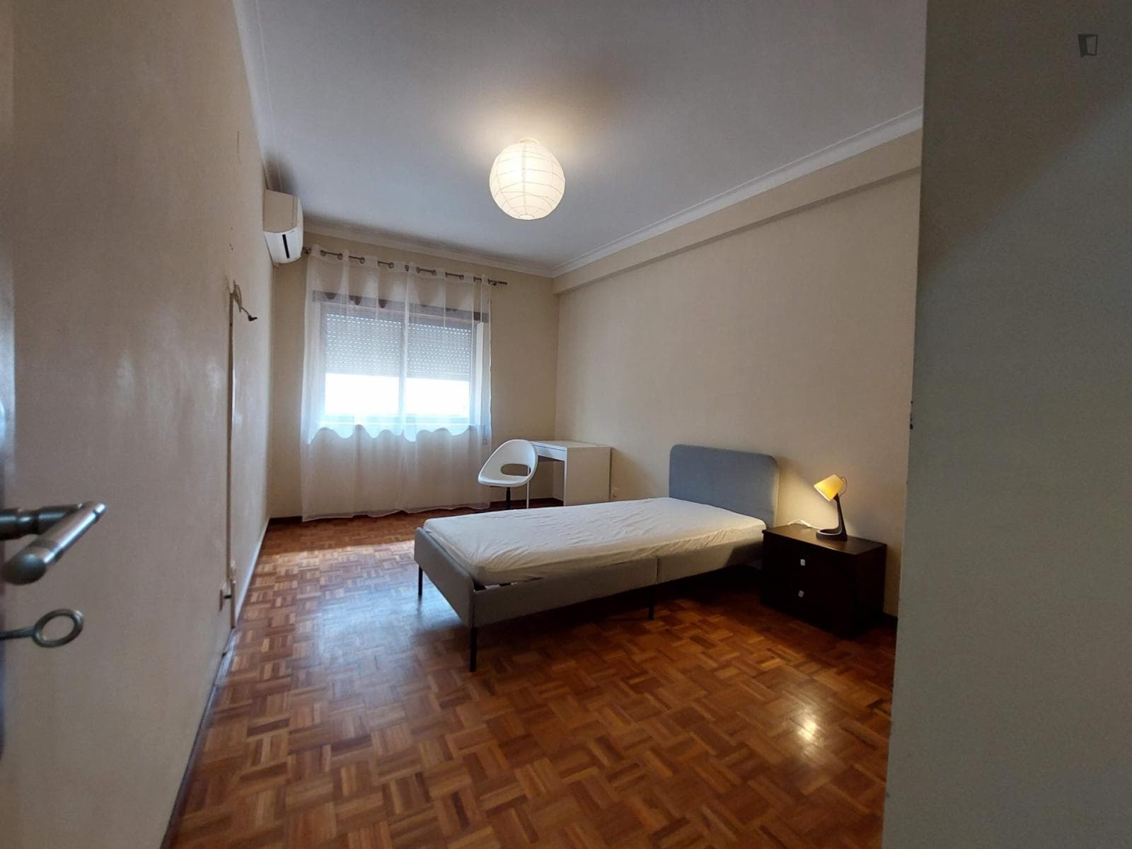 Single bedroom with Air Conditioned, next to ESE - Escola Superior de Educação- photo 1
