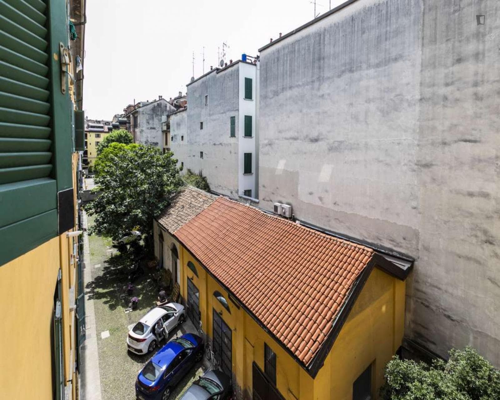 Property photo thumbnail