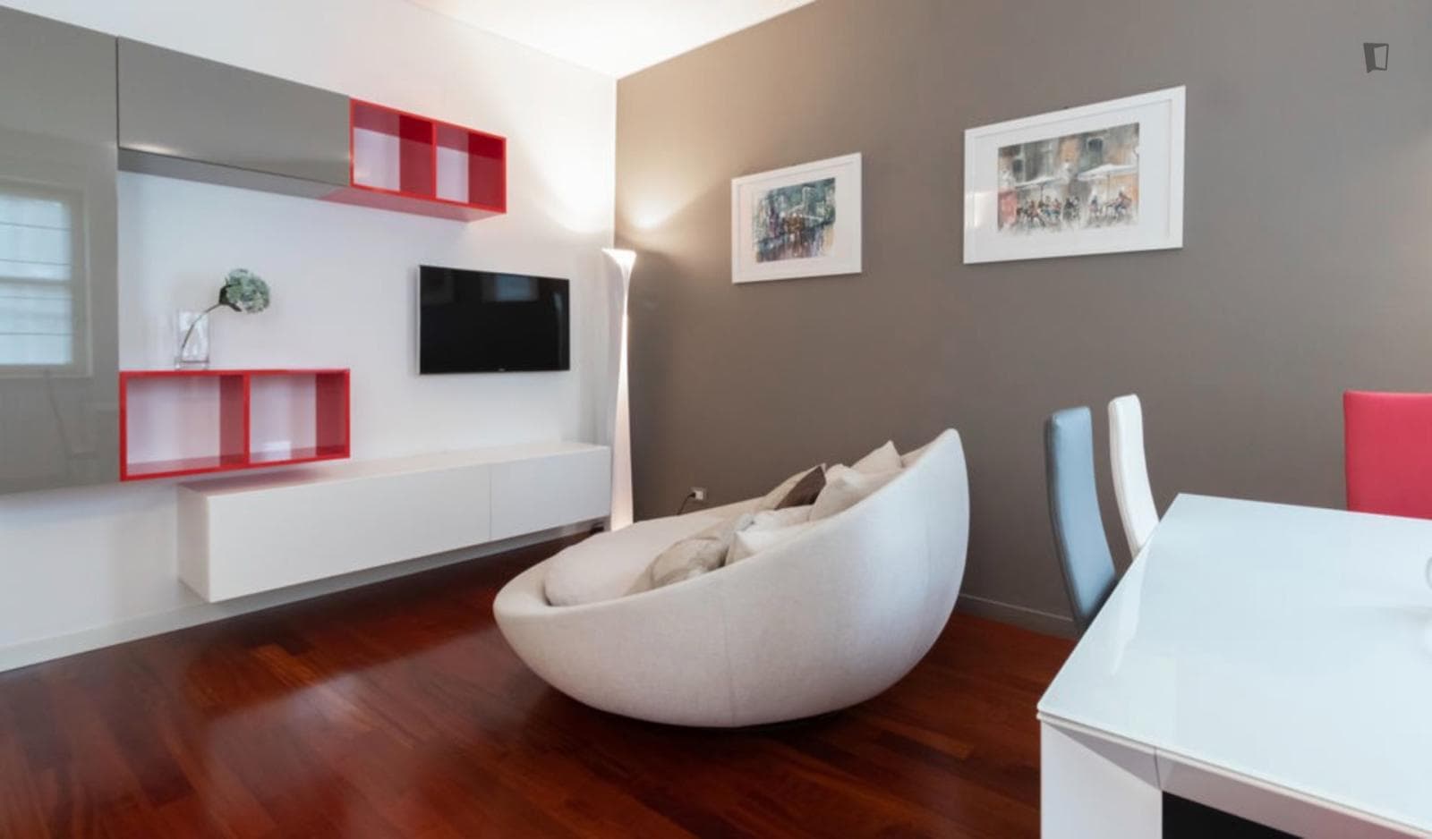 Property photo thumbnail