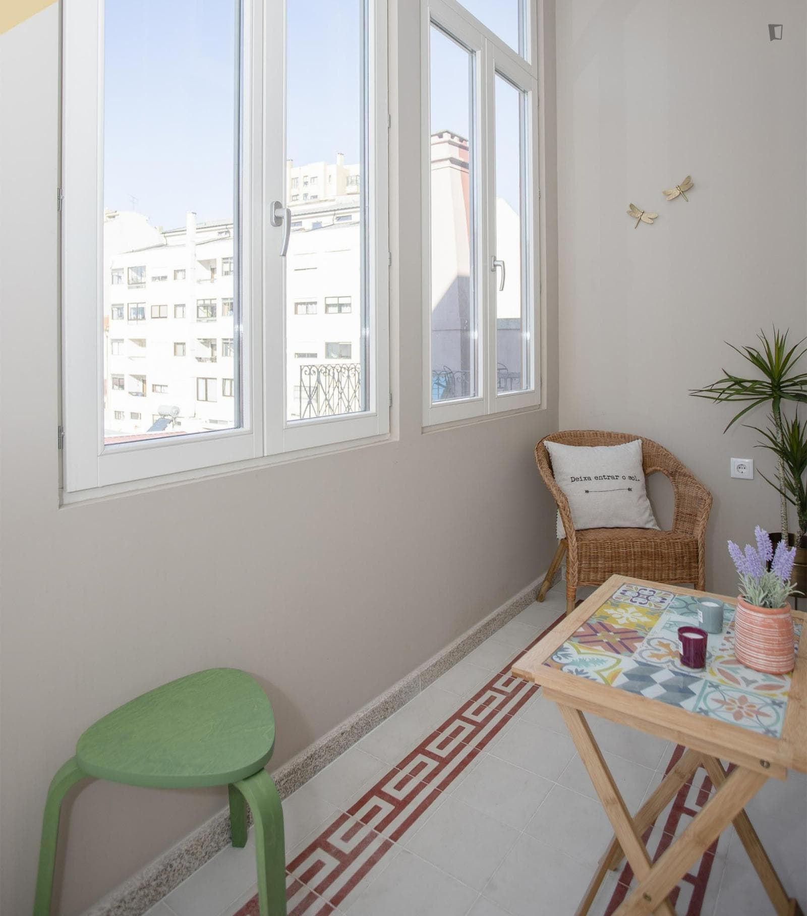 Charming 1-bedroom apartment next to Marquês metrostation photo 1