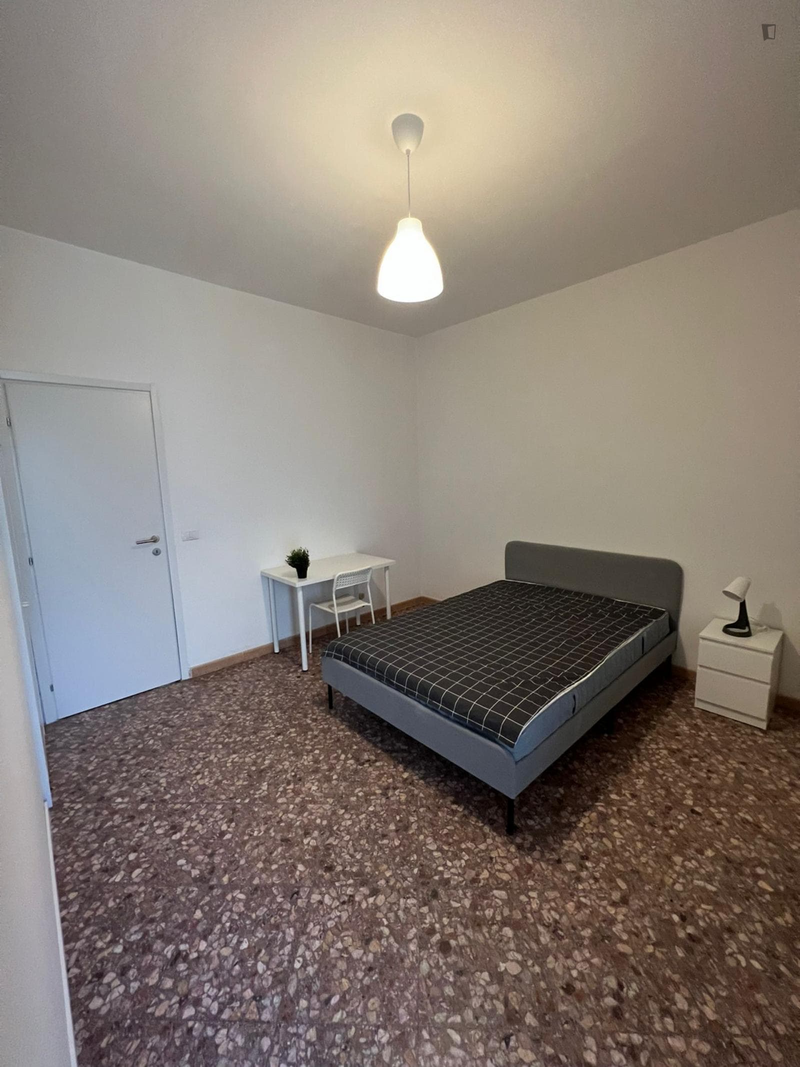 Homely double bedroom near Università degli Studi di Bari Aldo Moro photo 1