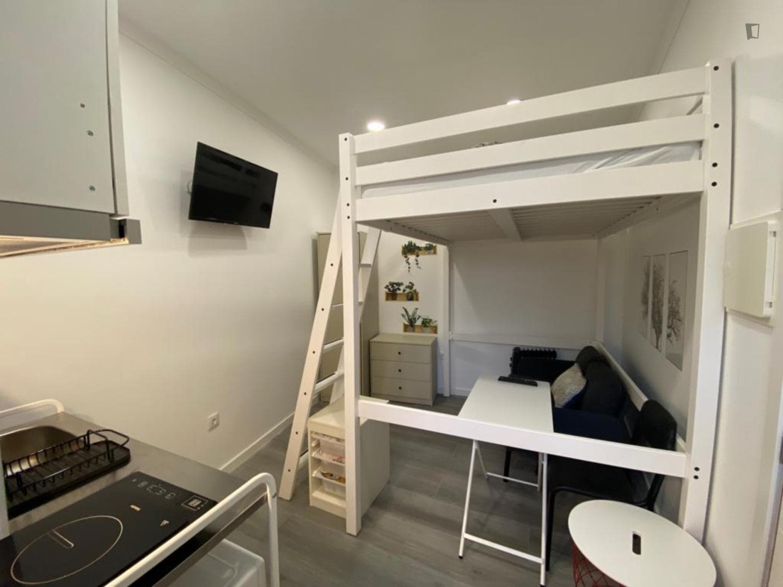 Property photo thumbnail