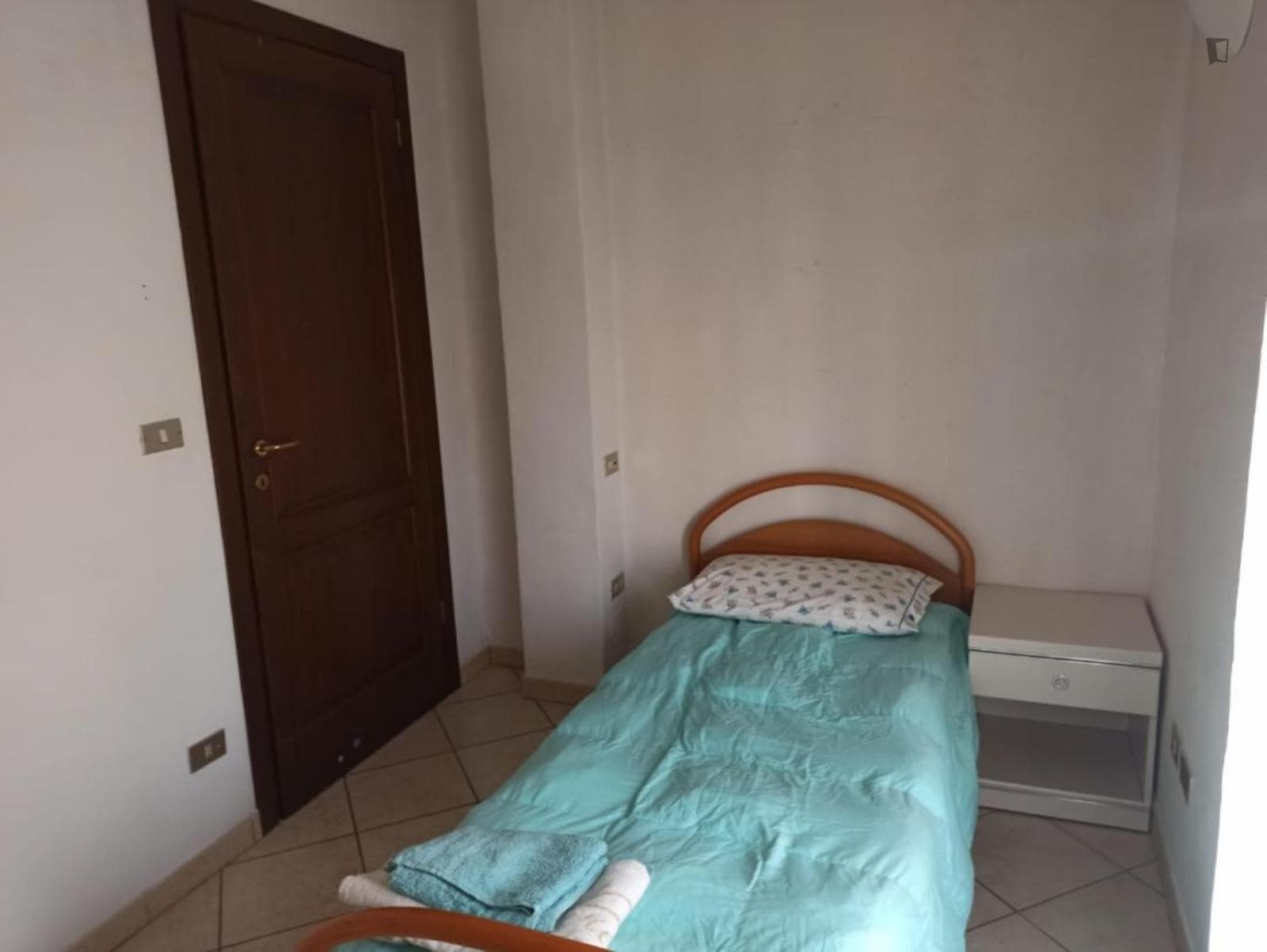 Cosy single bedroom in Lame photo 1