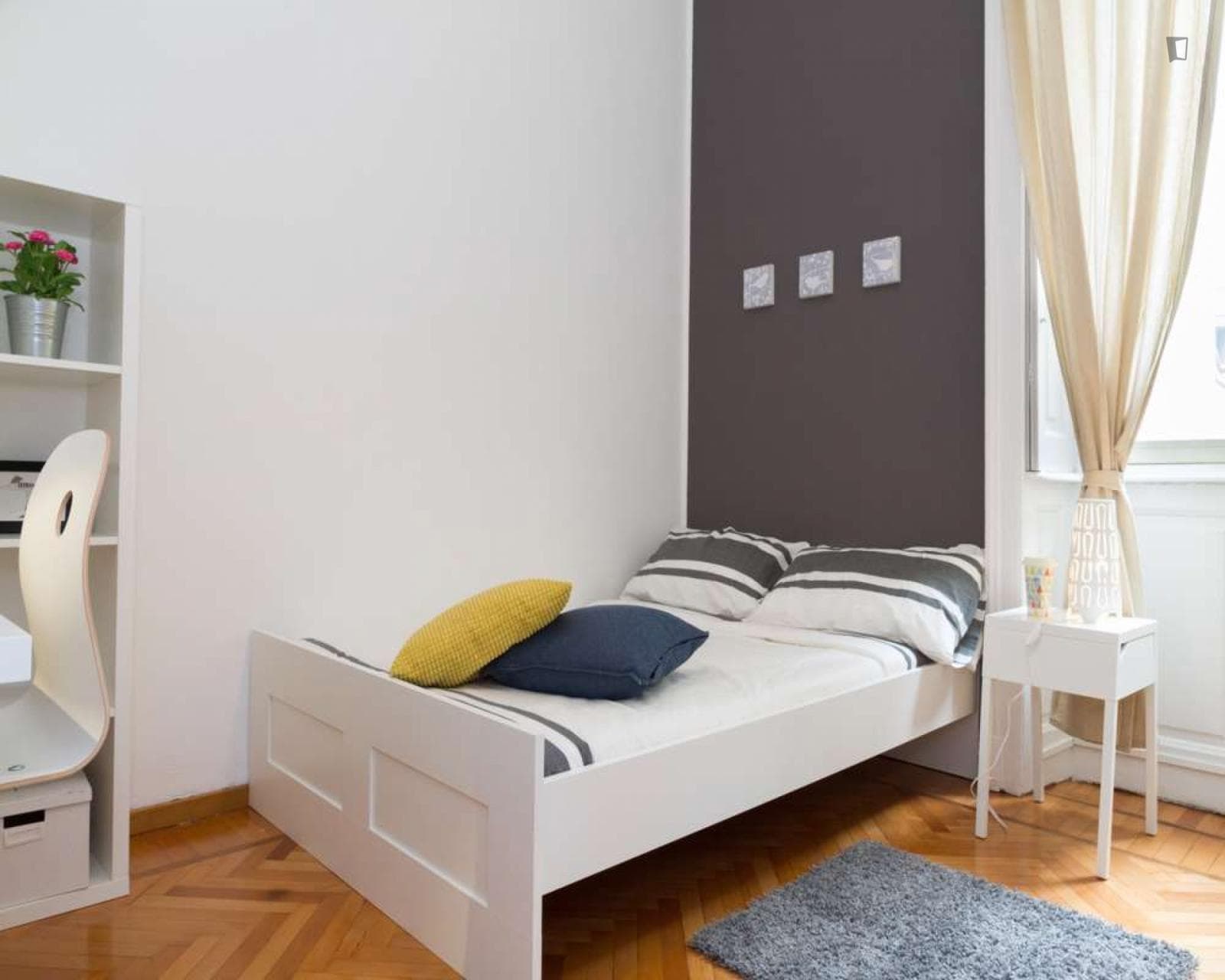 Cosy double bedroom in Zona Farini photo 1