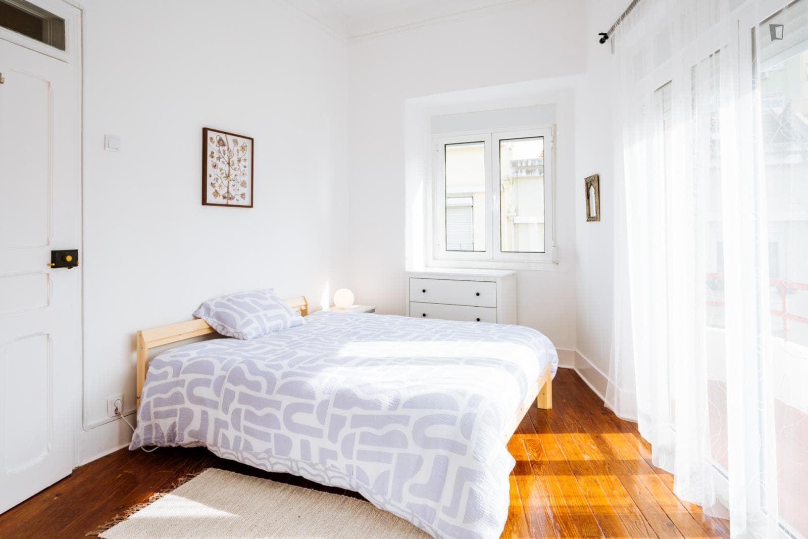 Lovely double bedroom in Penha de França photo 1