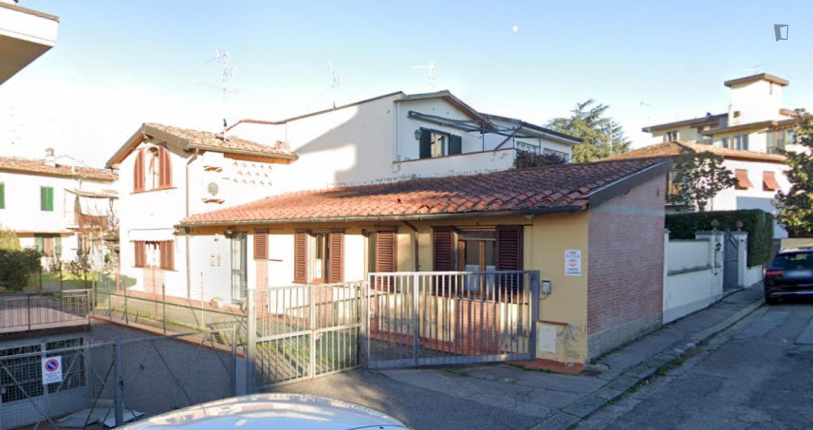 Property photo thumbnail