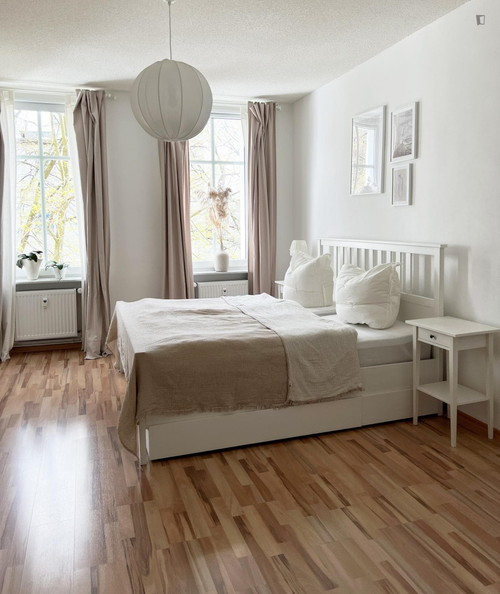 Stylish central apartment nearby Magdeburg Hasselbachplatz photo 1