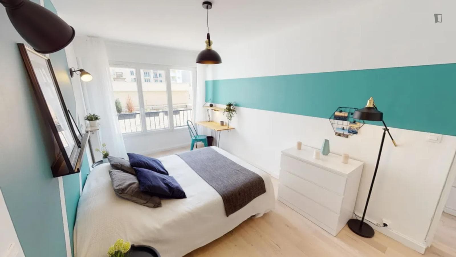 Property photo thumbnail