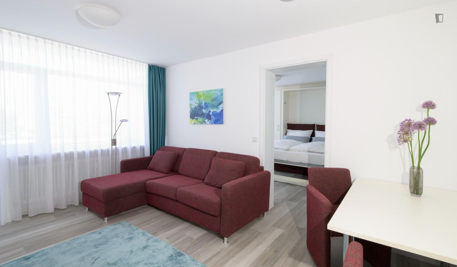 Welcoming 1-bedroom apartment near Germering-Unterpfaffenhofen train station photo 1