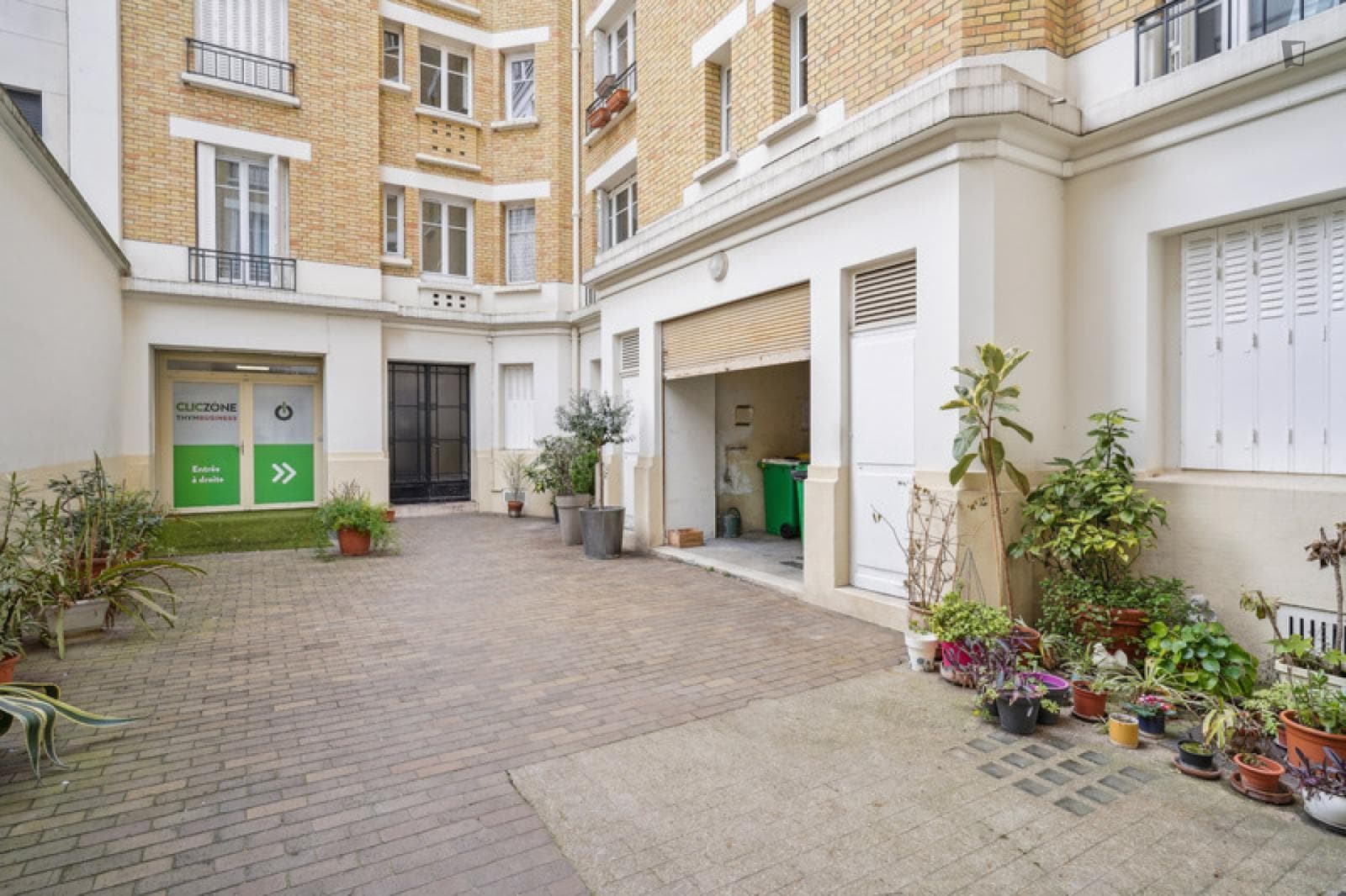 Property photo thumbnail
