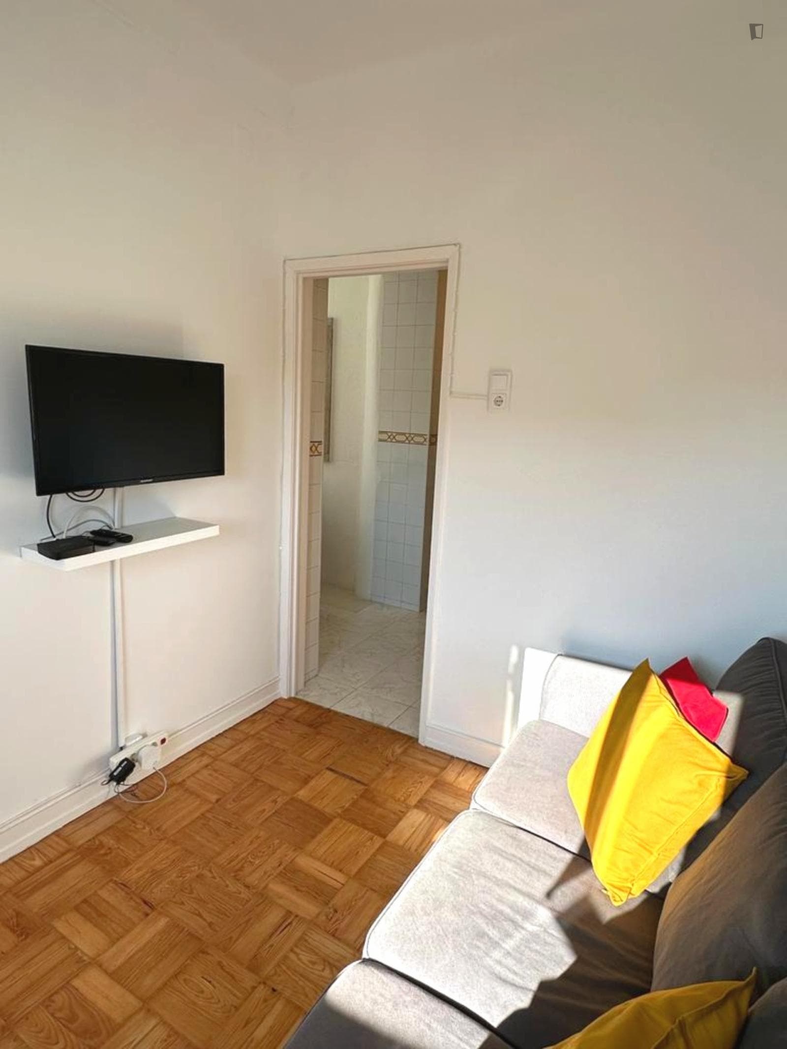 Property photo thumbnail