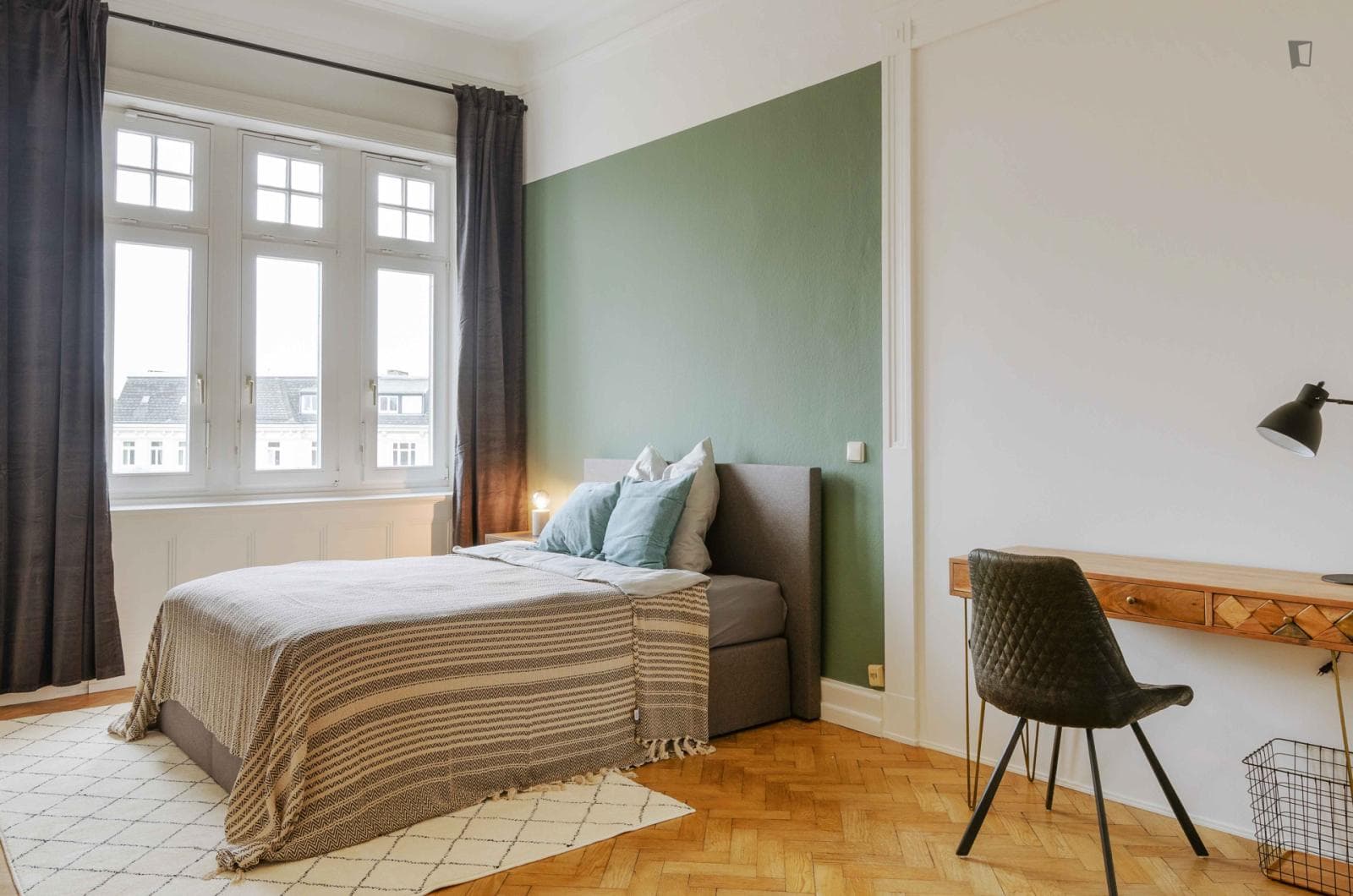 Property photo thumbnail