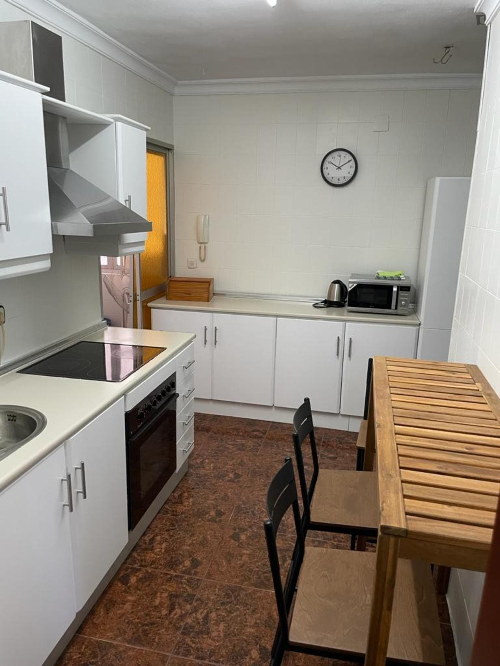 Homely double bedroom in Málaga close to La Rosaleda Stadium photo 1