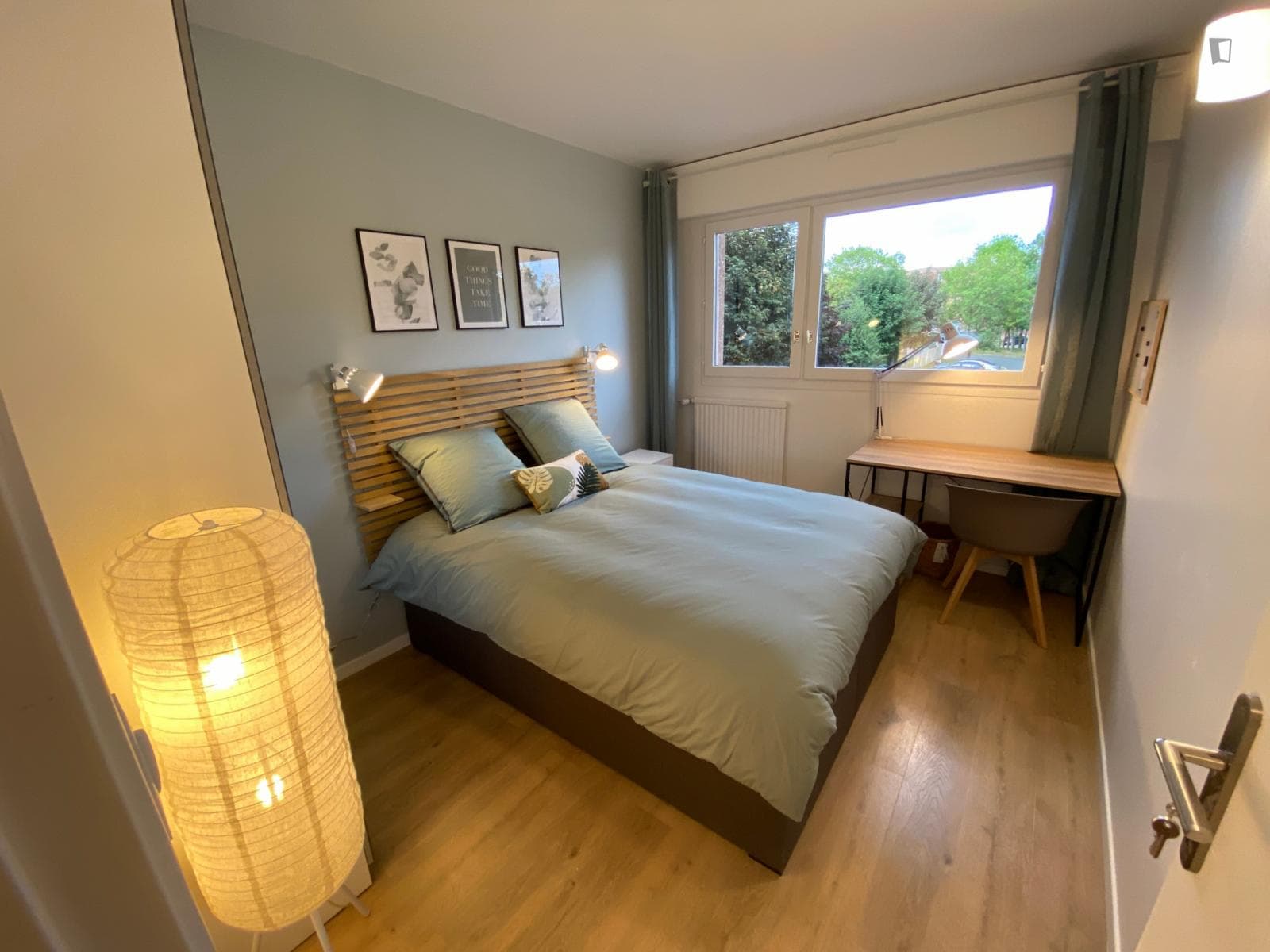 Property photo thumbnail