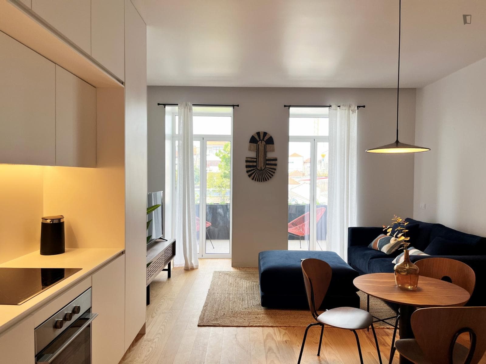 Great studio with balcony close to Aliados metro station photo 1
