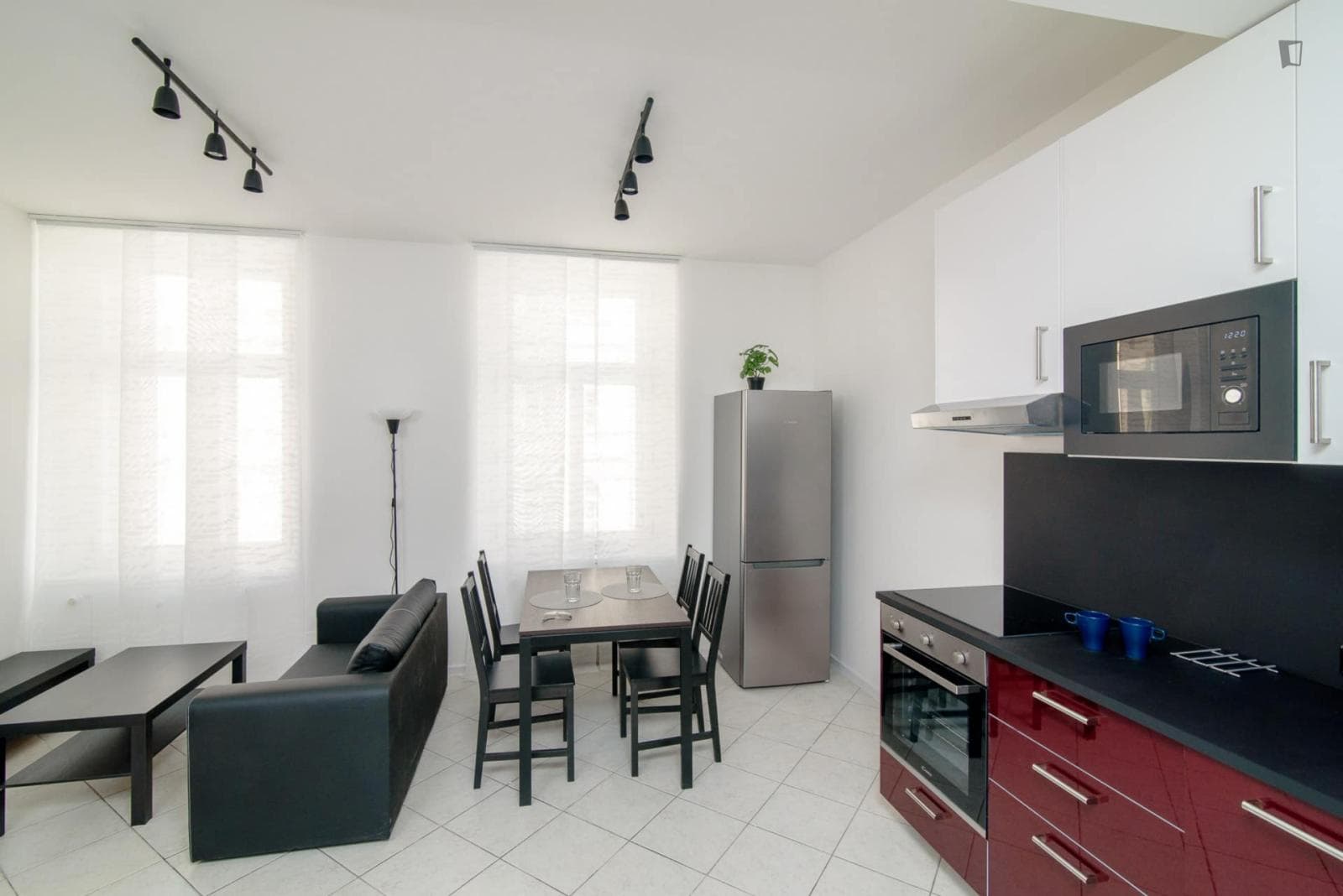 Cute 1-bedroom apartment close to Florenc metro station photo 1