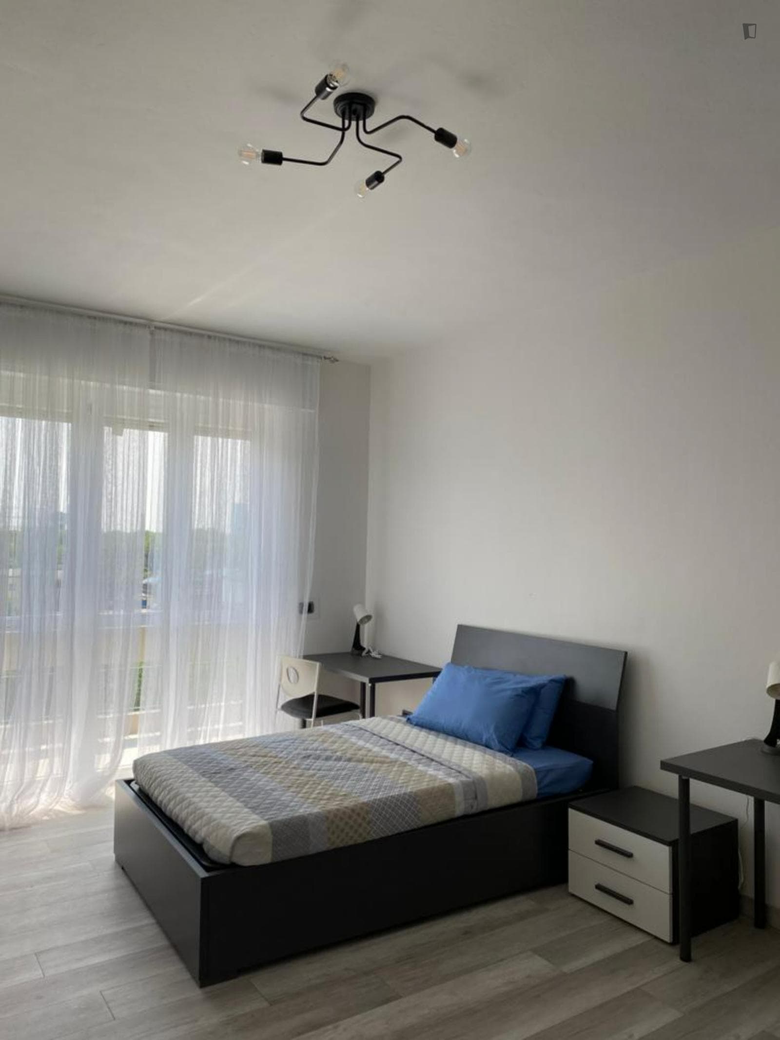 Welcoming double bedroom not far from Politecnico di Milano - Campus Bovisa La Masa photo 1